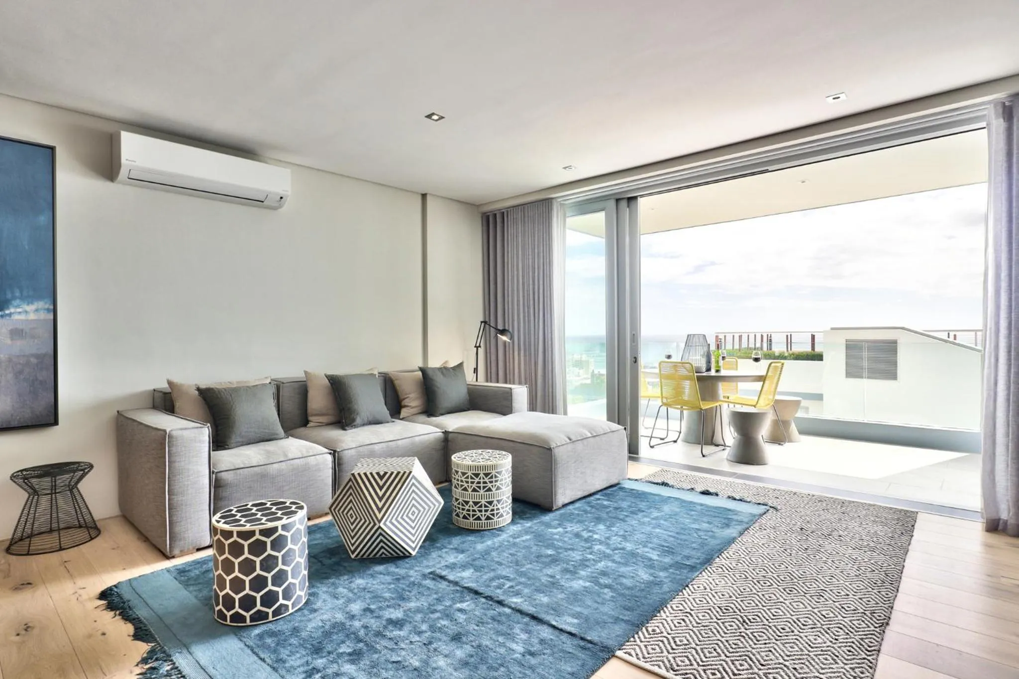 Living room in Elements Luxury Suites by Totalstay