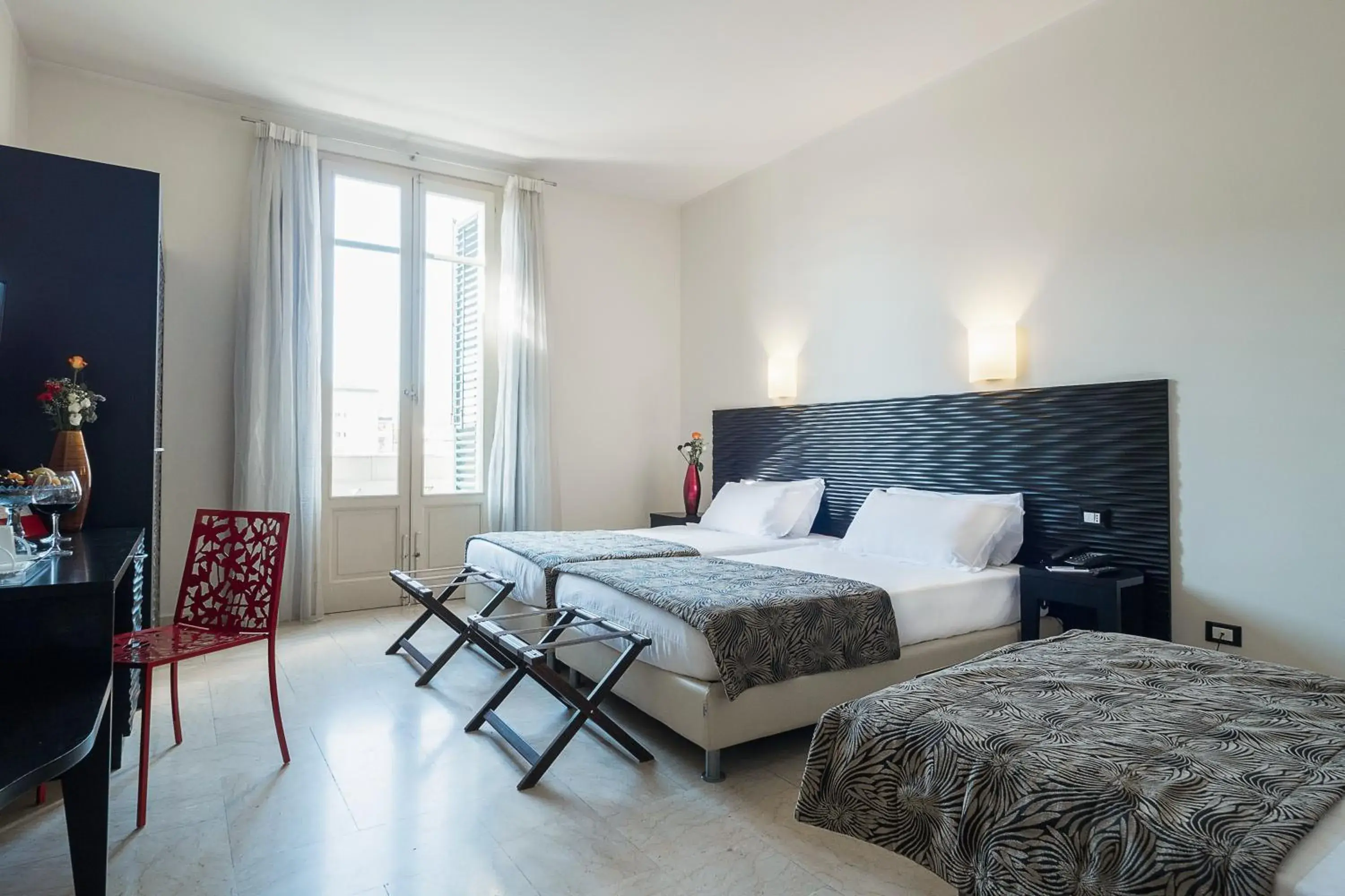 Triple Room in Hotel Garibaldi Triple Room in Hotel Garibaldi