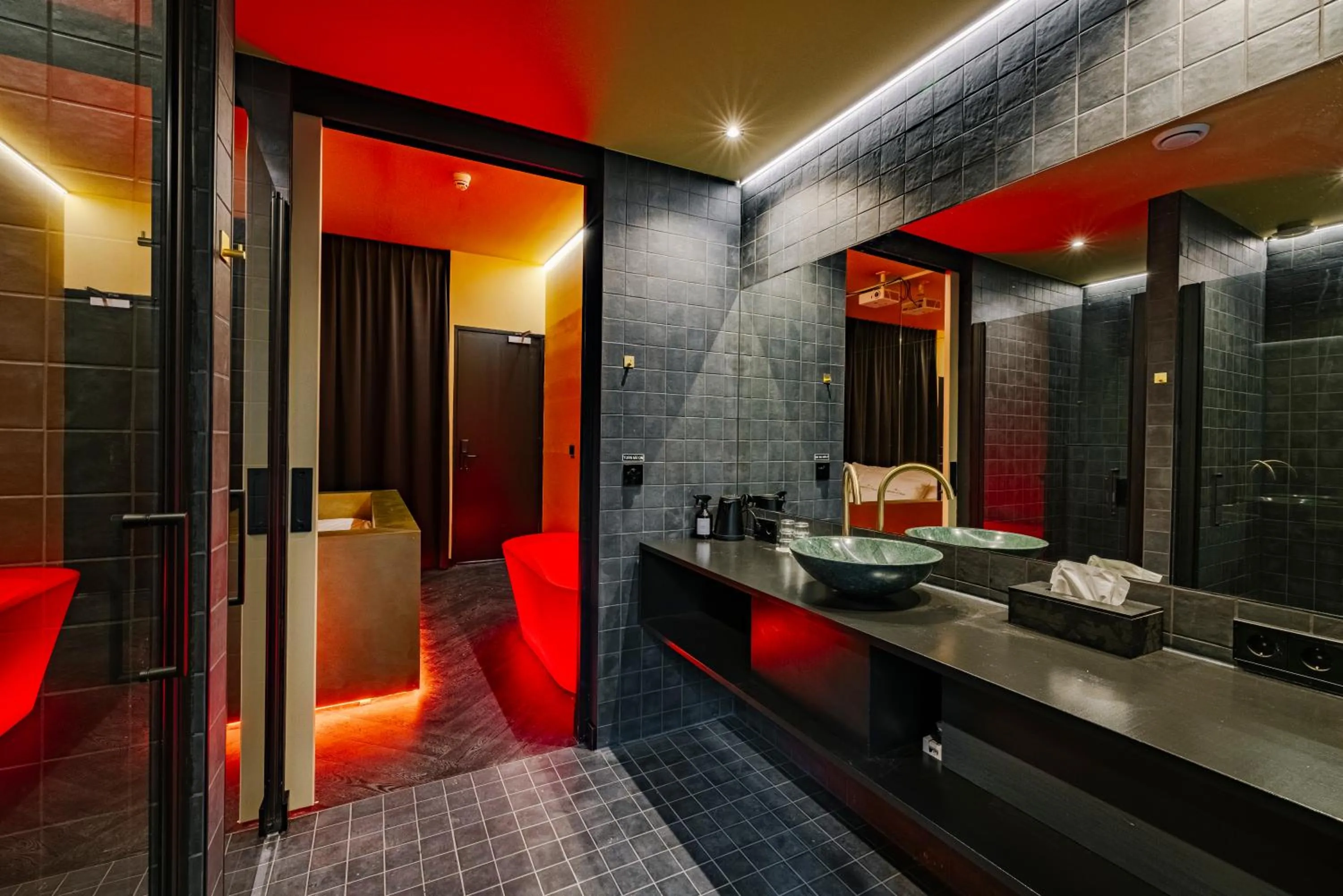 Bathroom in SUPPER Hotel