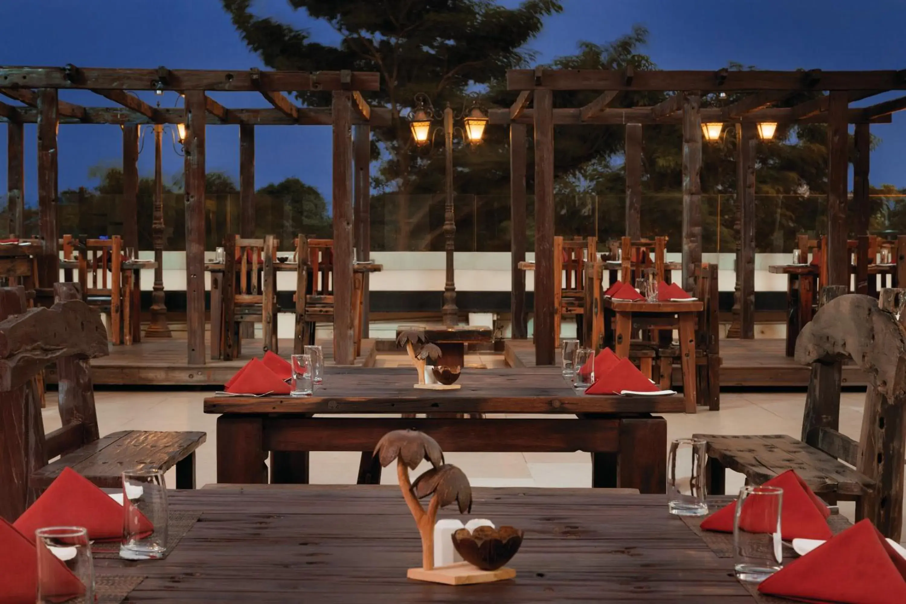 Restaurant/places to eat in Ramada by Wyndham Chennai Egmore Restaurant/places to eat in Ramada by Wyndham Chennai Egmore