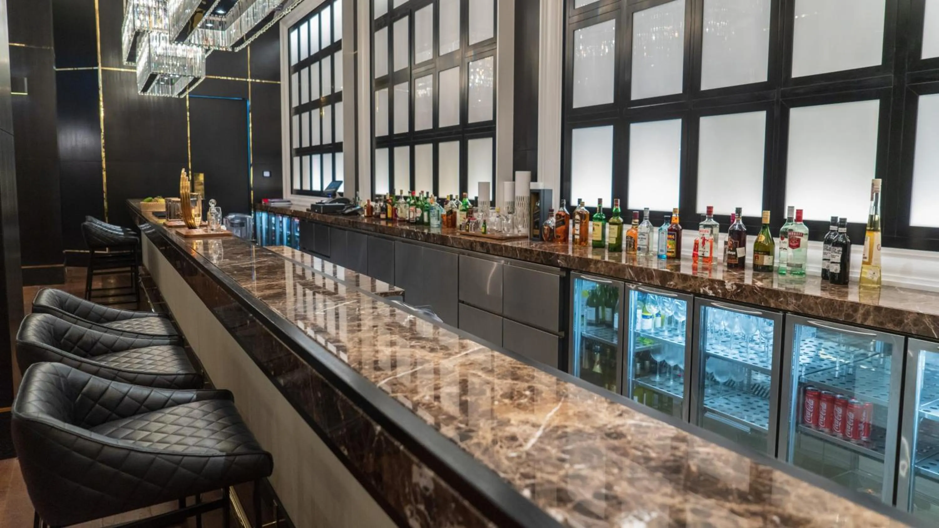 Lounge or bar in InterContinental Dhaka by IHG