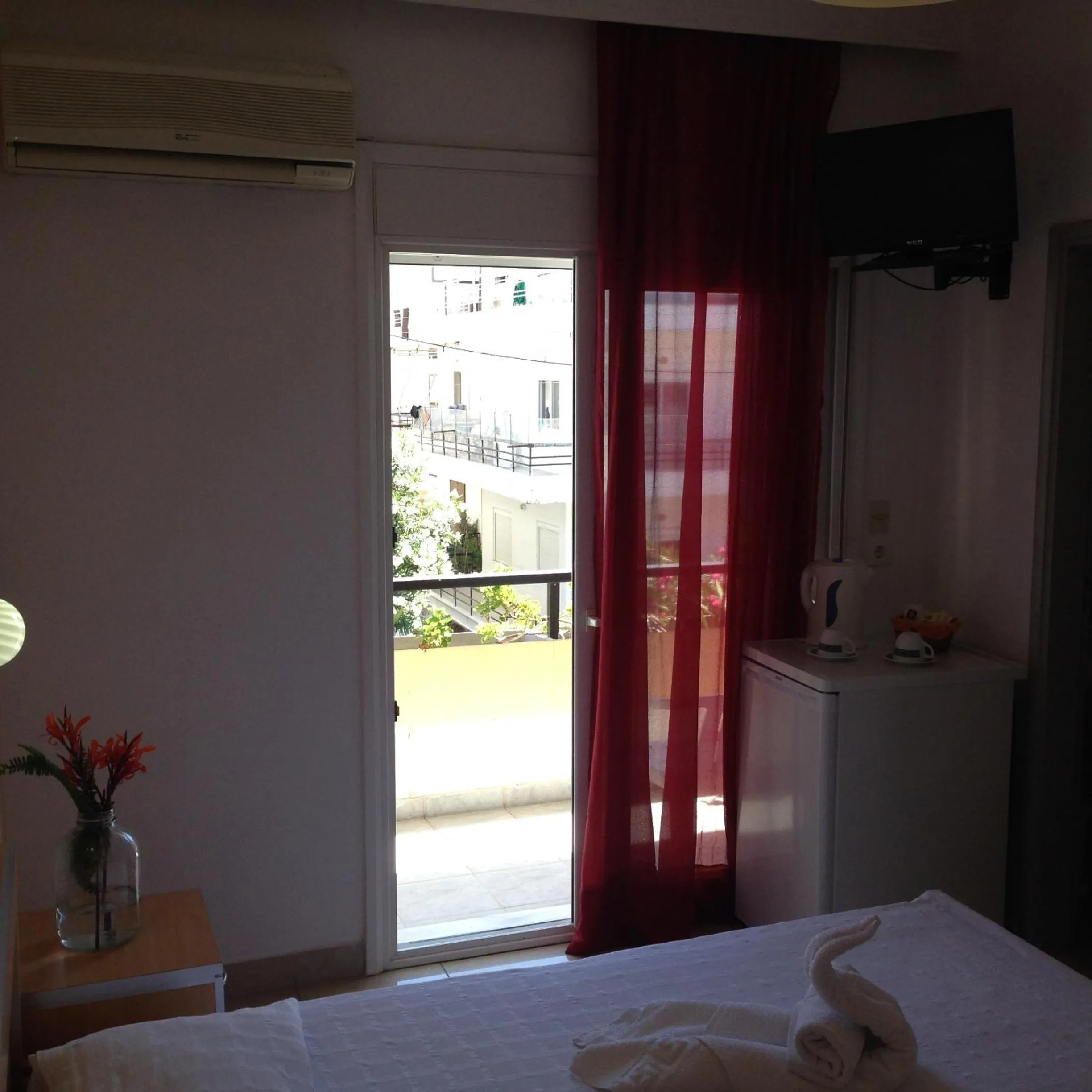 Photo of the whole room, Bed in Zefyros Hotel