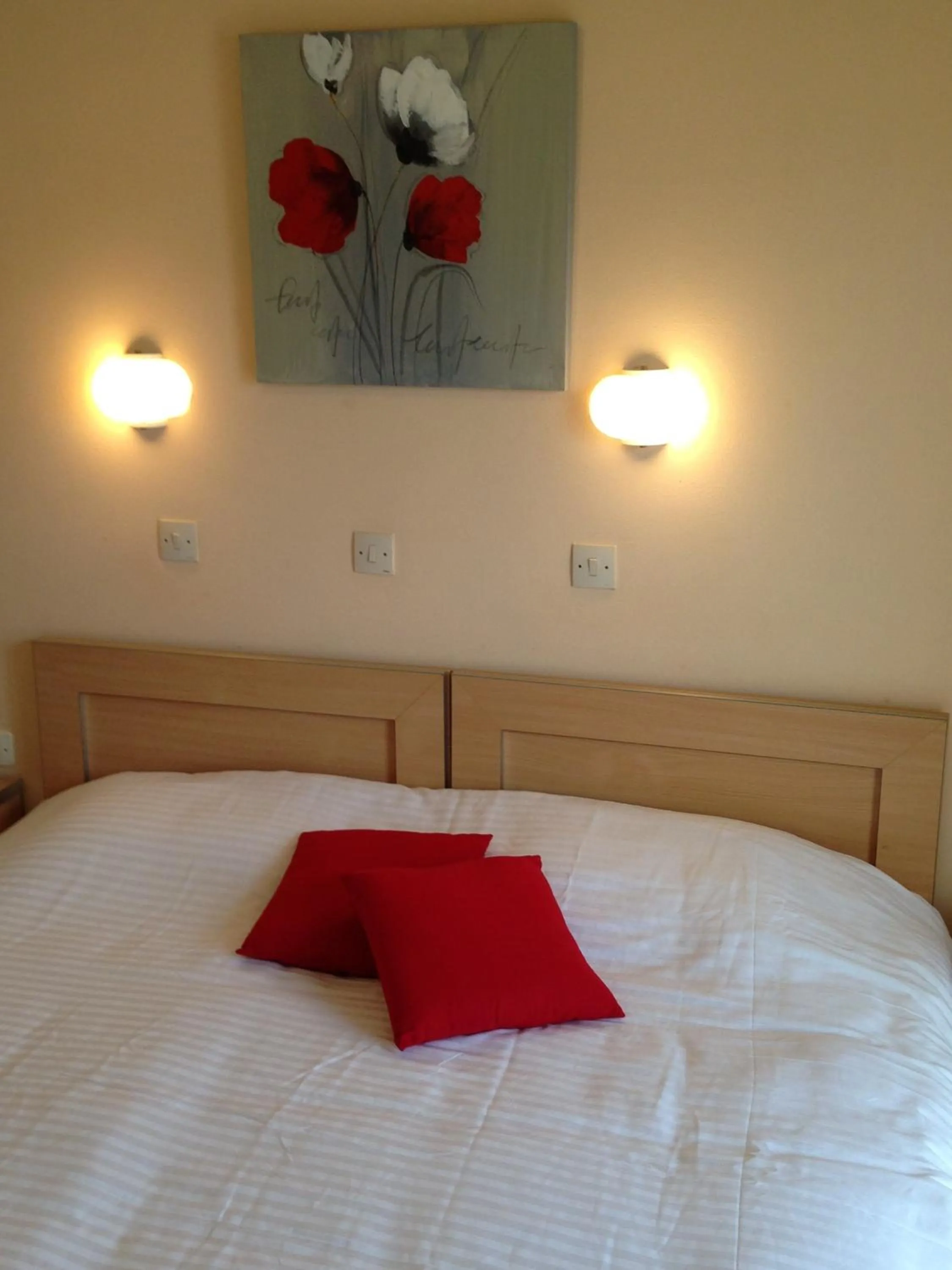 Bed in Zefyros Hotel