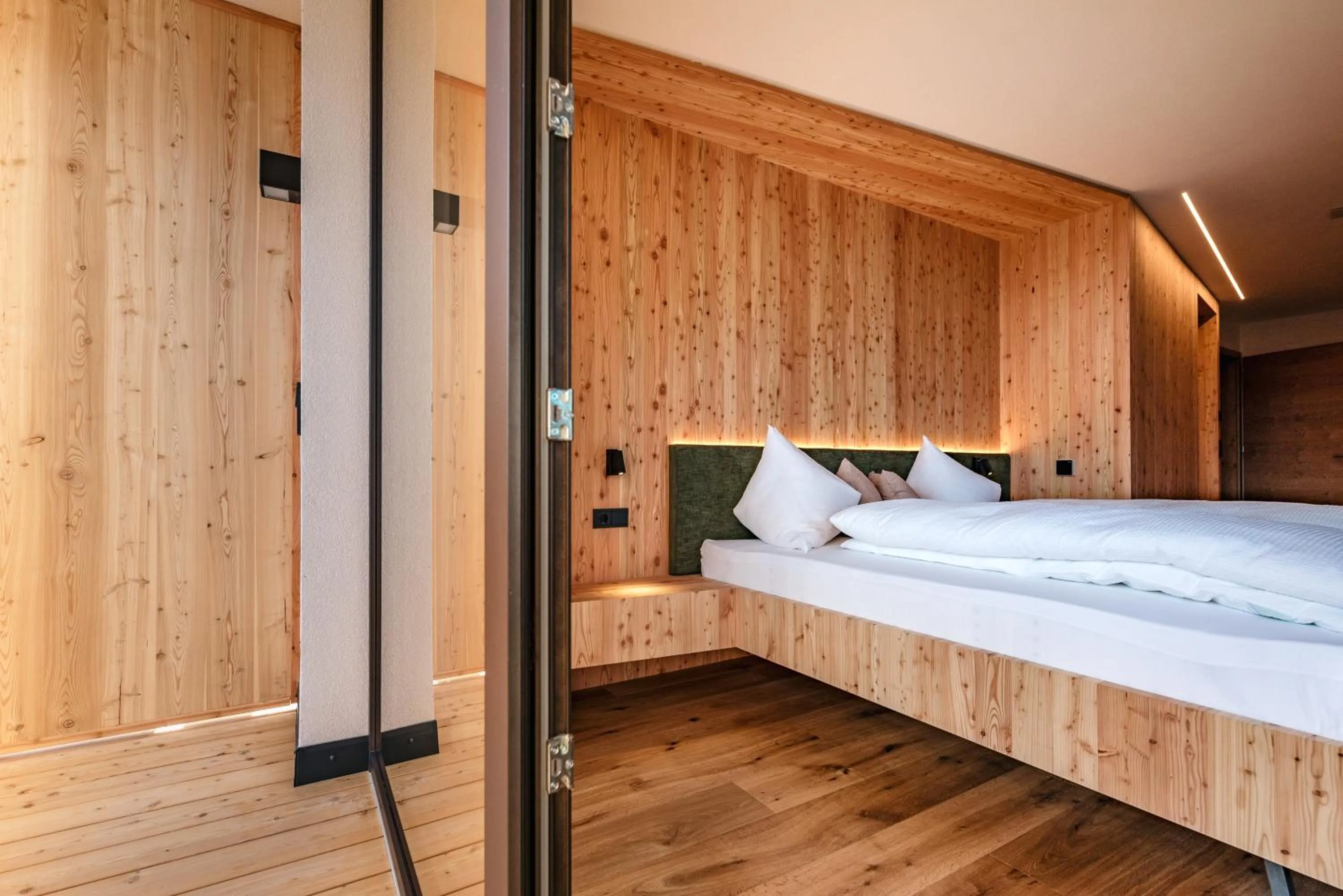 Bed in Oberhauser Hütte Rodenecker - Lüsner Alm