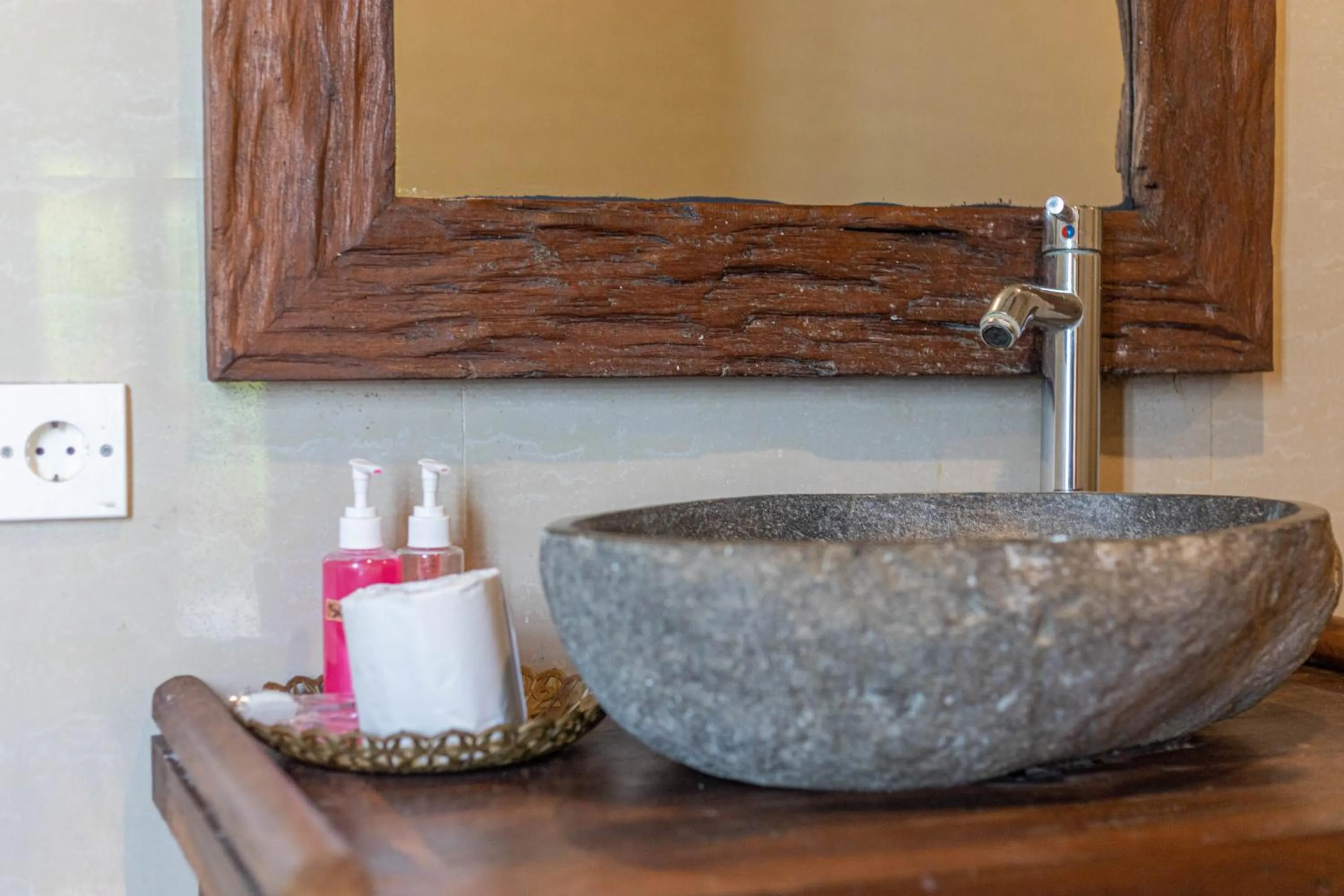 Bathroom in D'jineng Rice Terrace Canggu