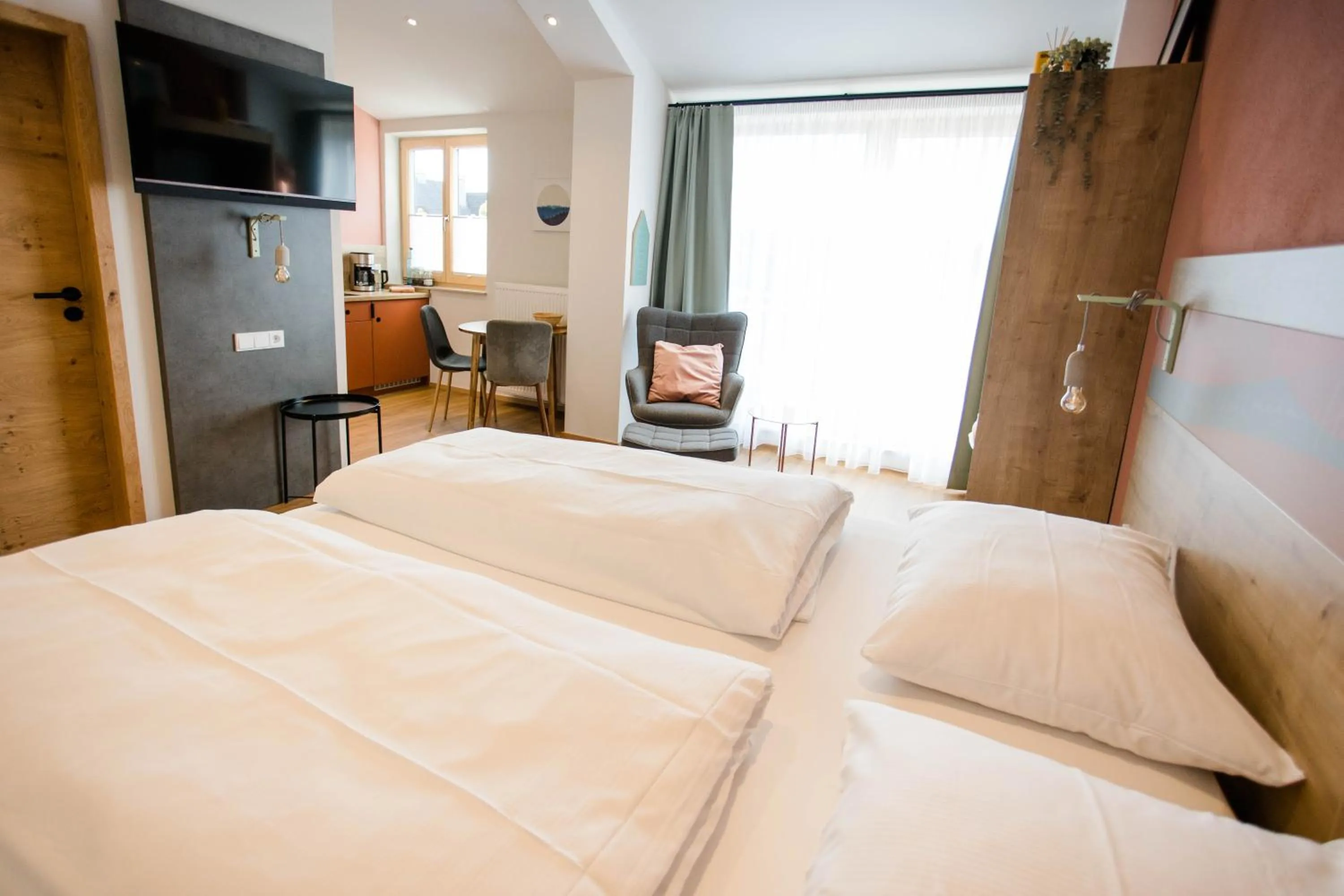 Bed in Stadthotel Freilassing