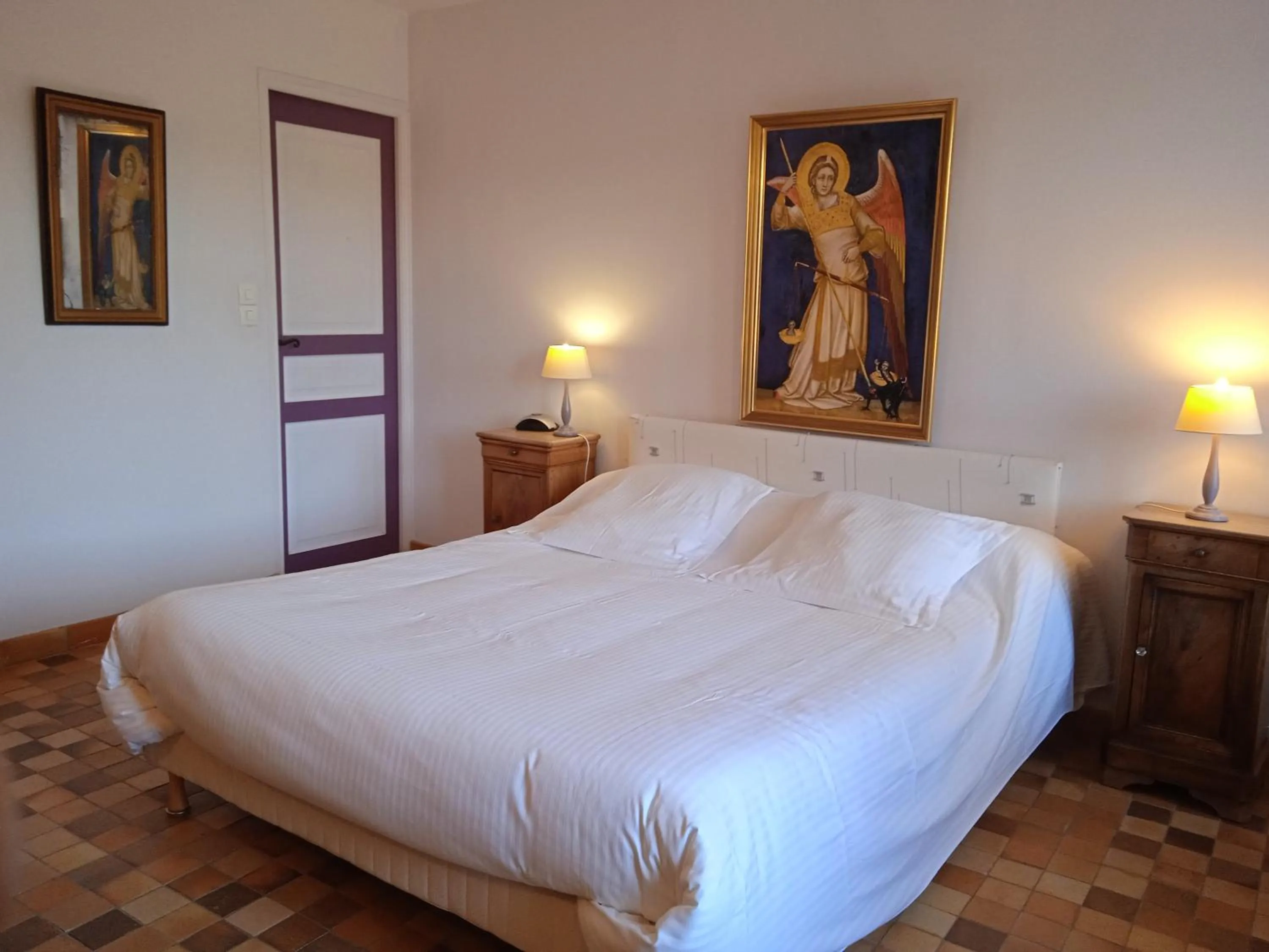 Bed in Le Vieux Chateau