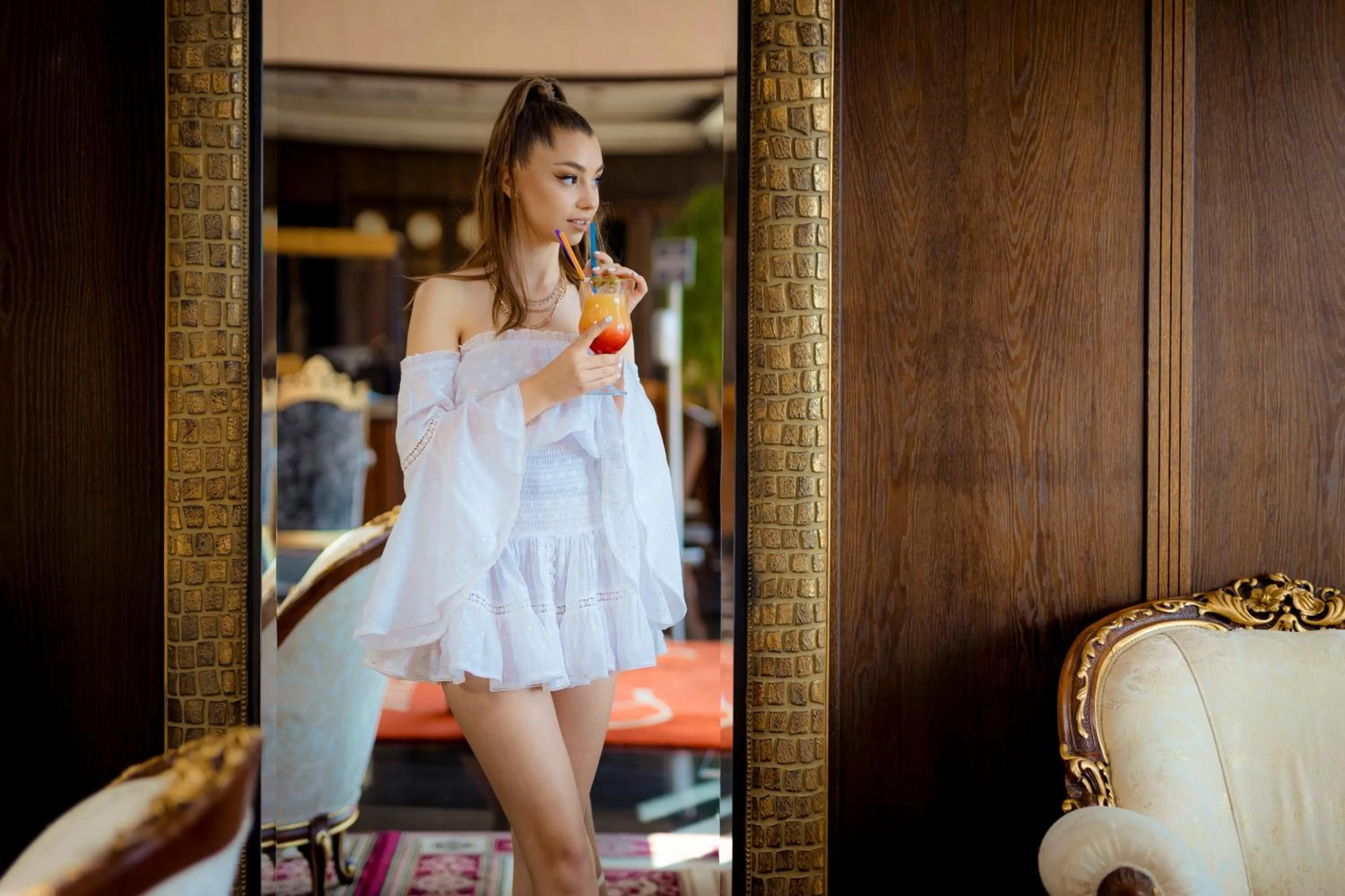 group of guests in Hotel Palace Marina Dinevi