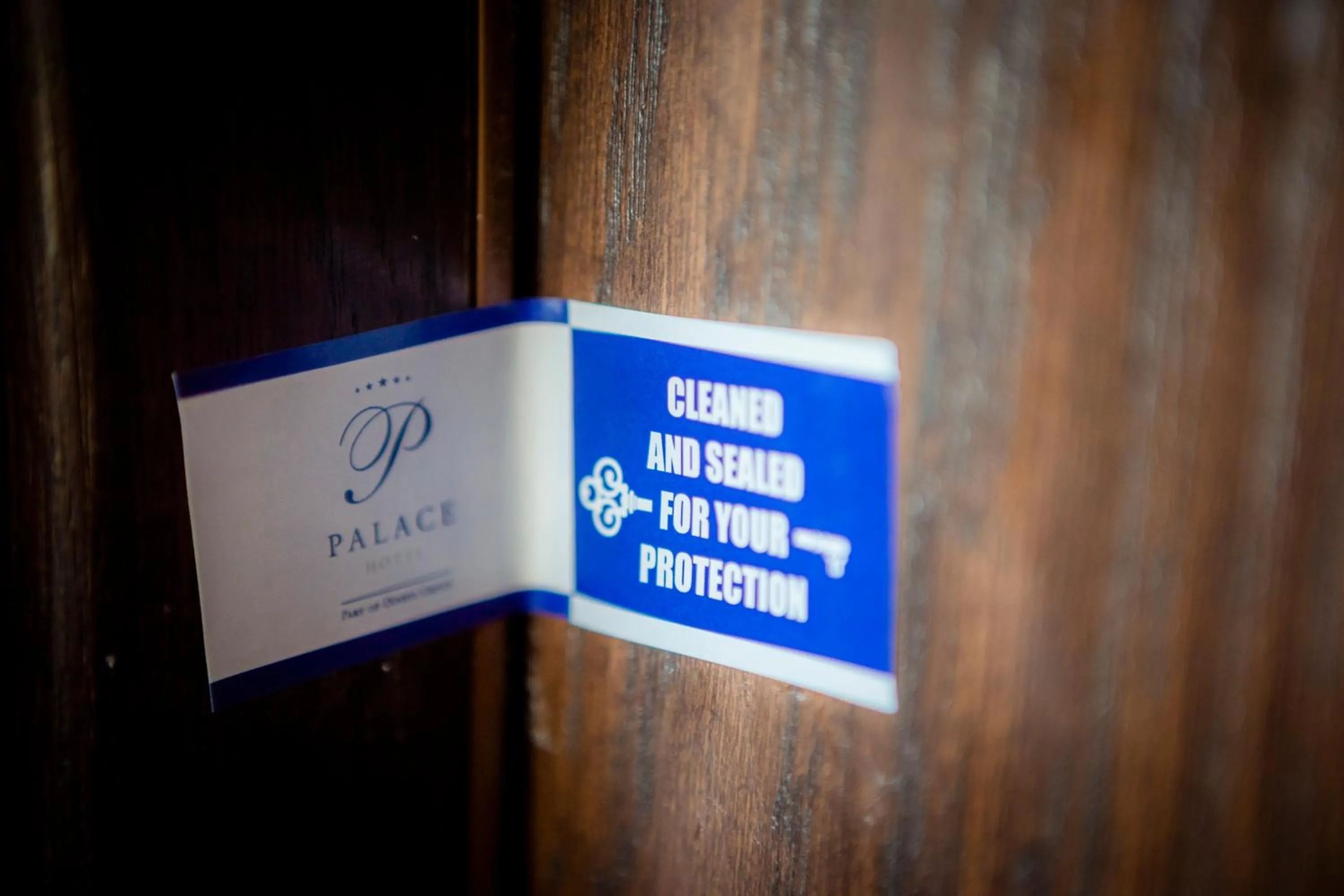 Logo/Certificate/Sign in Hotel Palace Marina Dinevi