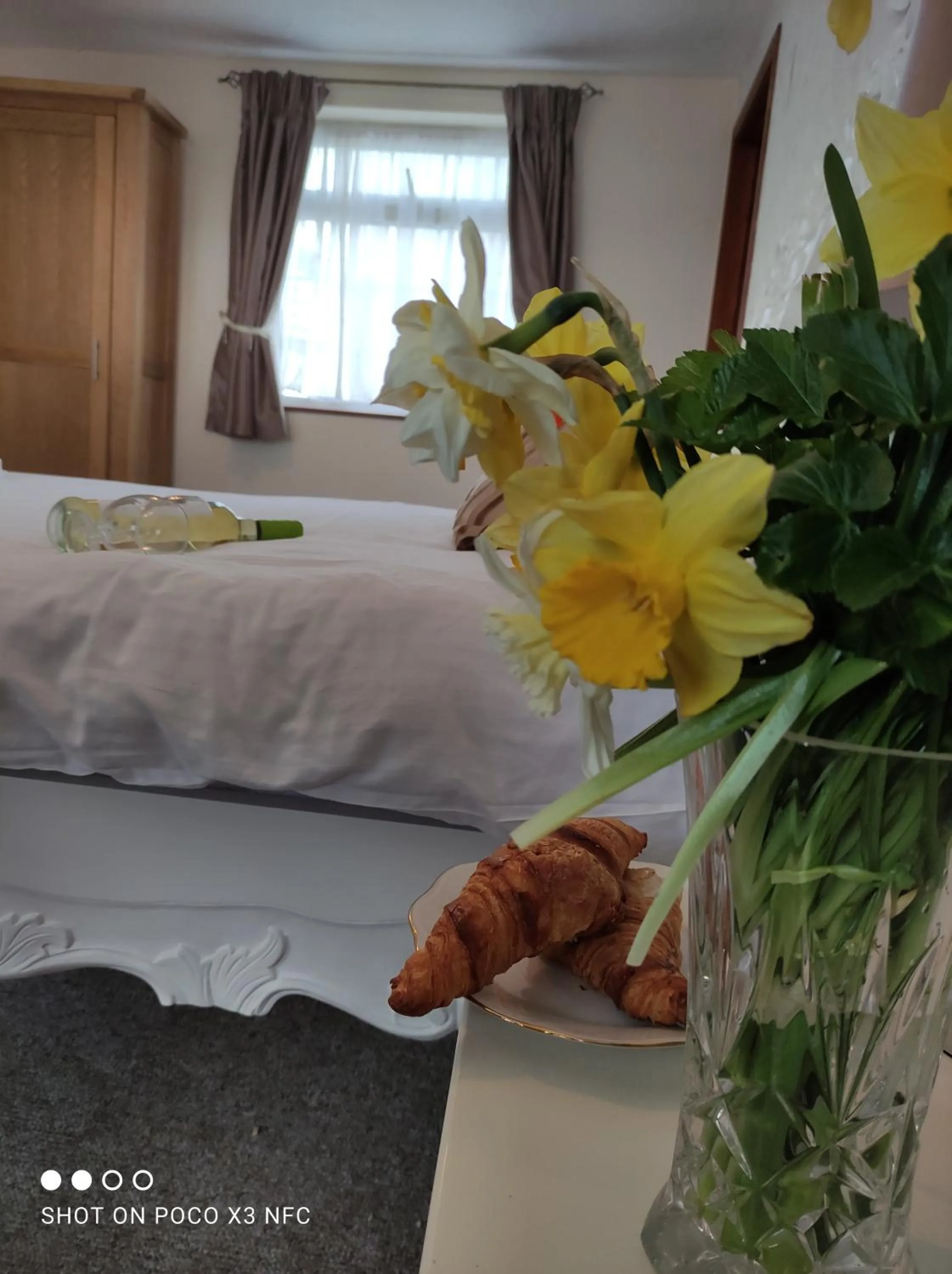 Bed in The Cornishman Inn