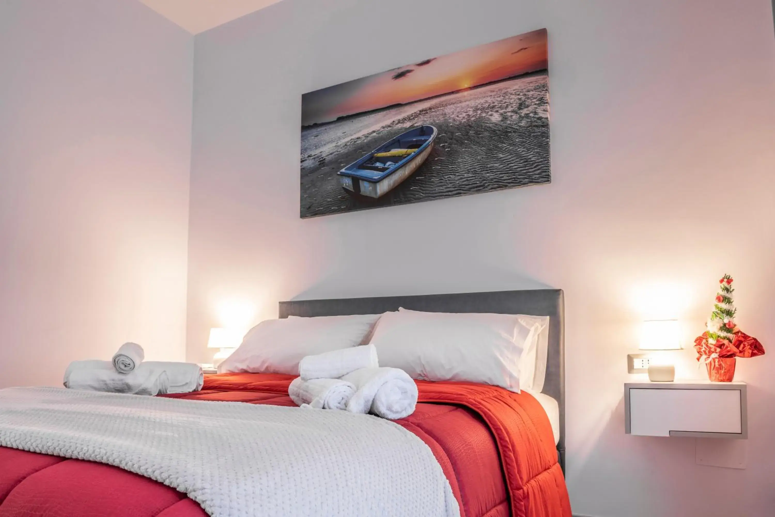 Bedroom, Bed in La Casina Rossa Bedroom, Bed in La Casina Rossa