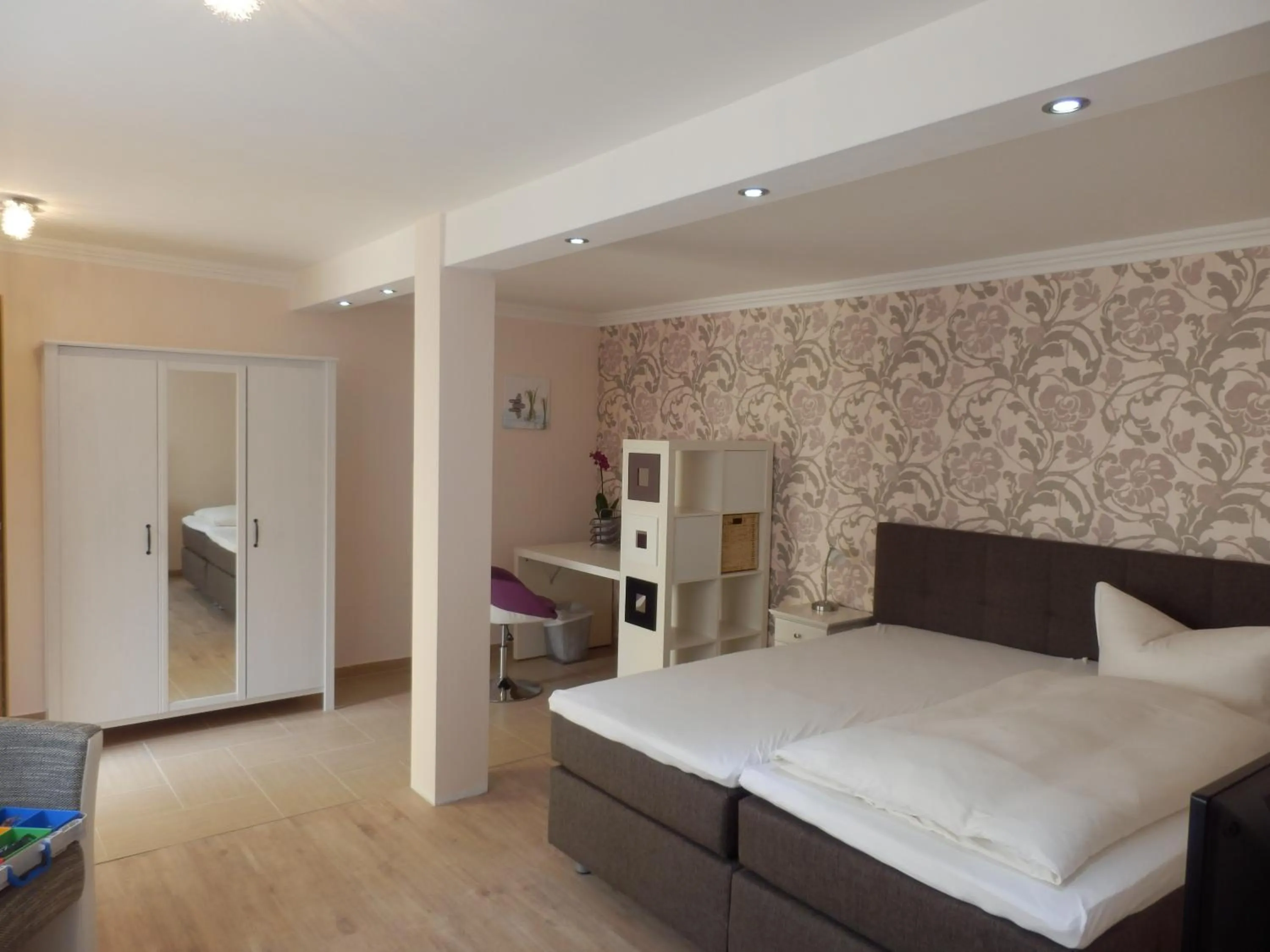 Bedroom, Bed in Design Apartments Bremen