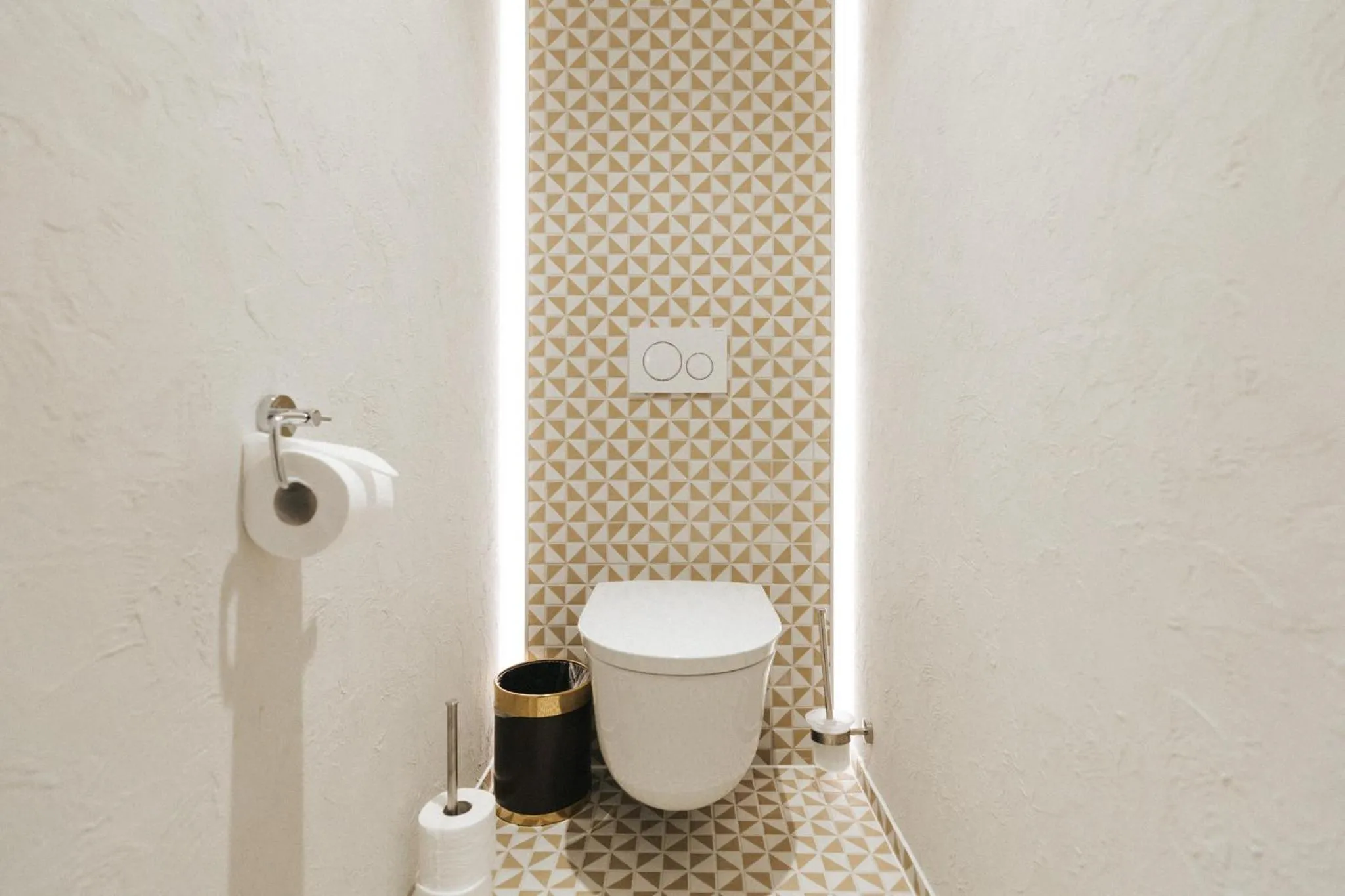 Toilet in VILLA OXA - Boutique Design Hotel
