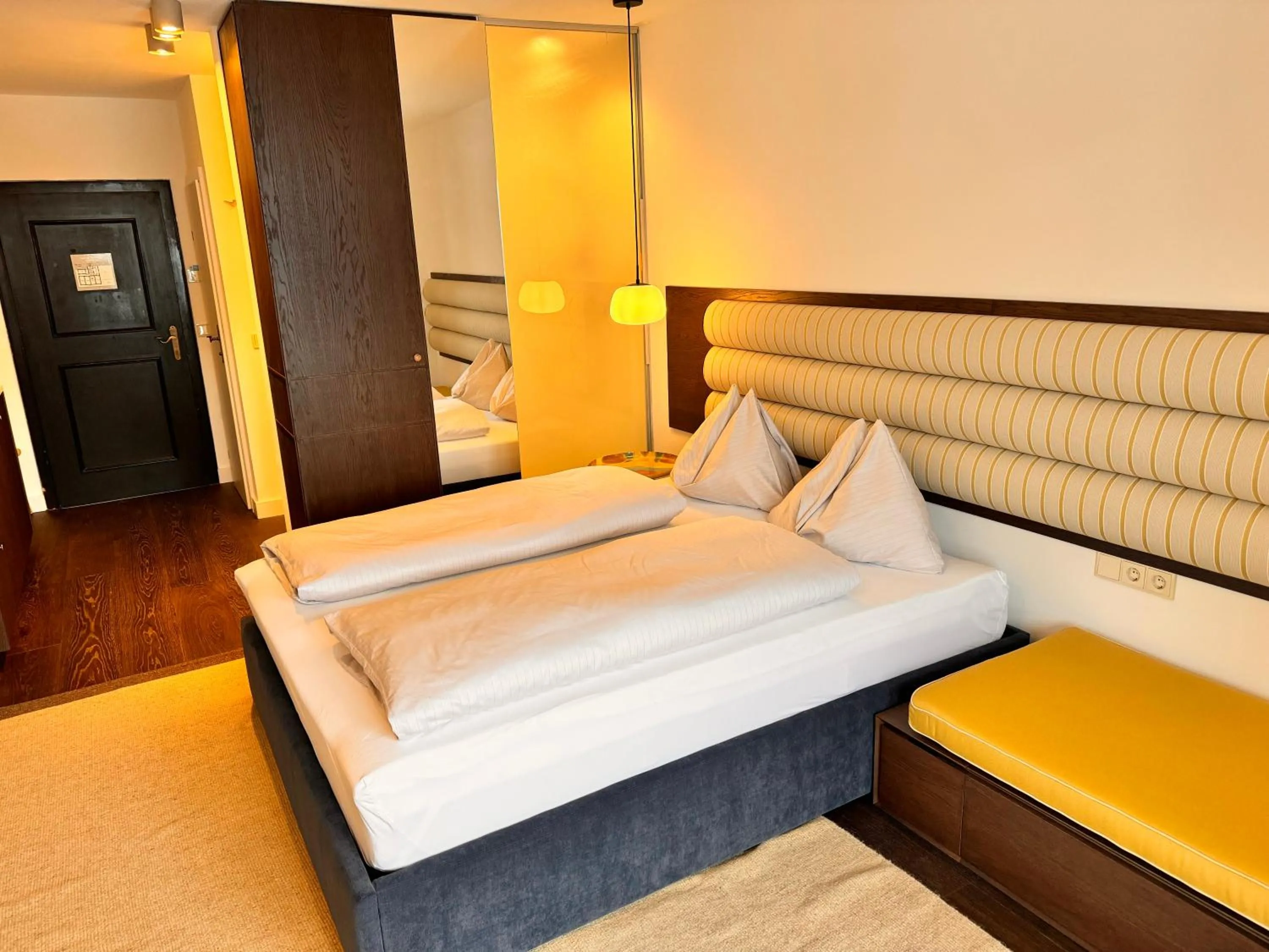 Bed in VILLA OXA - Boutique Design Hotel