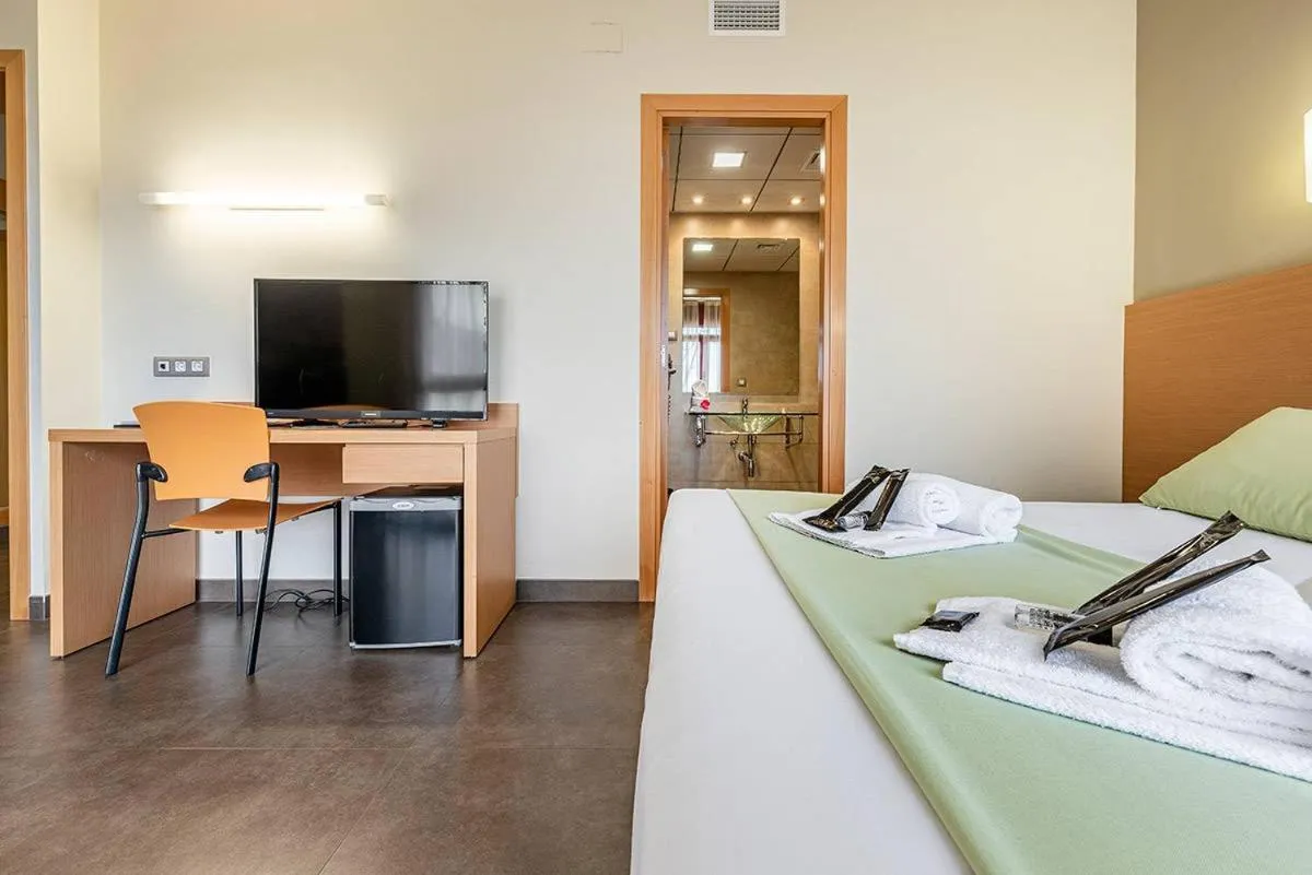 Bed in Hotel Pere III El Gran