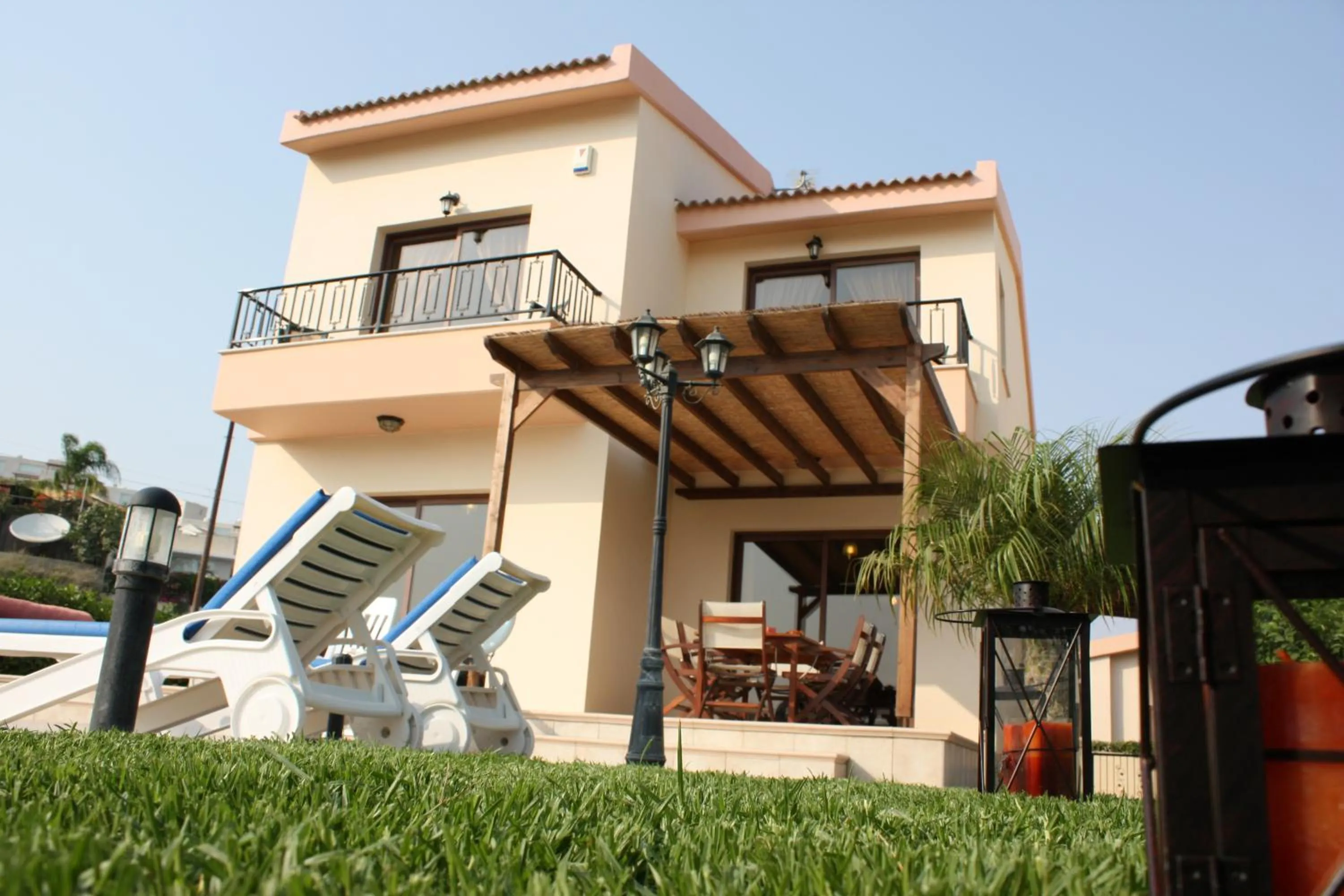 Property building in Villa Santorini