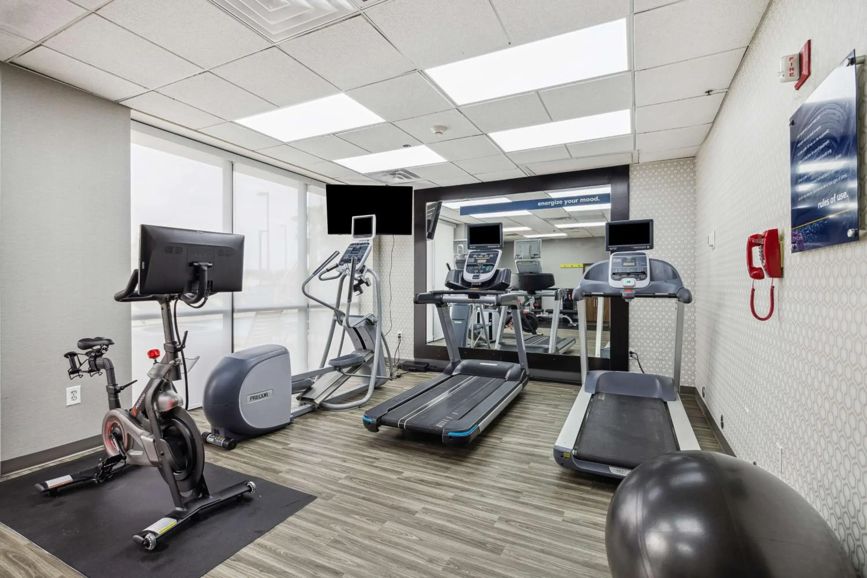 Fitness centre/facilities in Hampton Inn - Houston/Brookhollow Fitness centre/facilities in Hampton Inn - Houston/Brookhollow