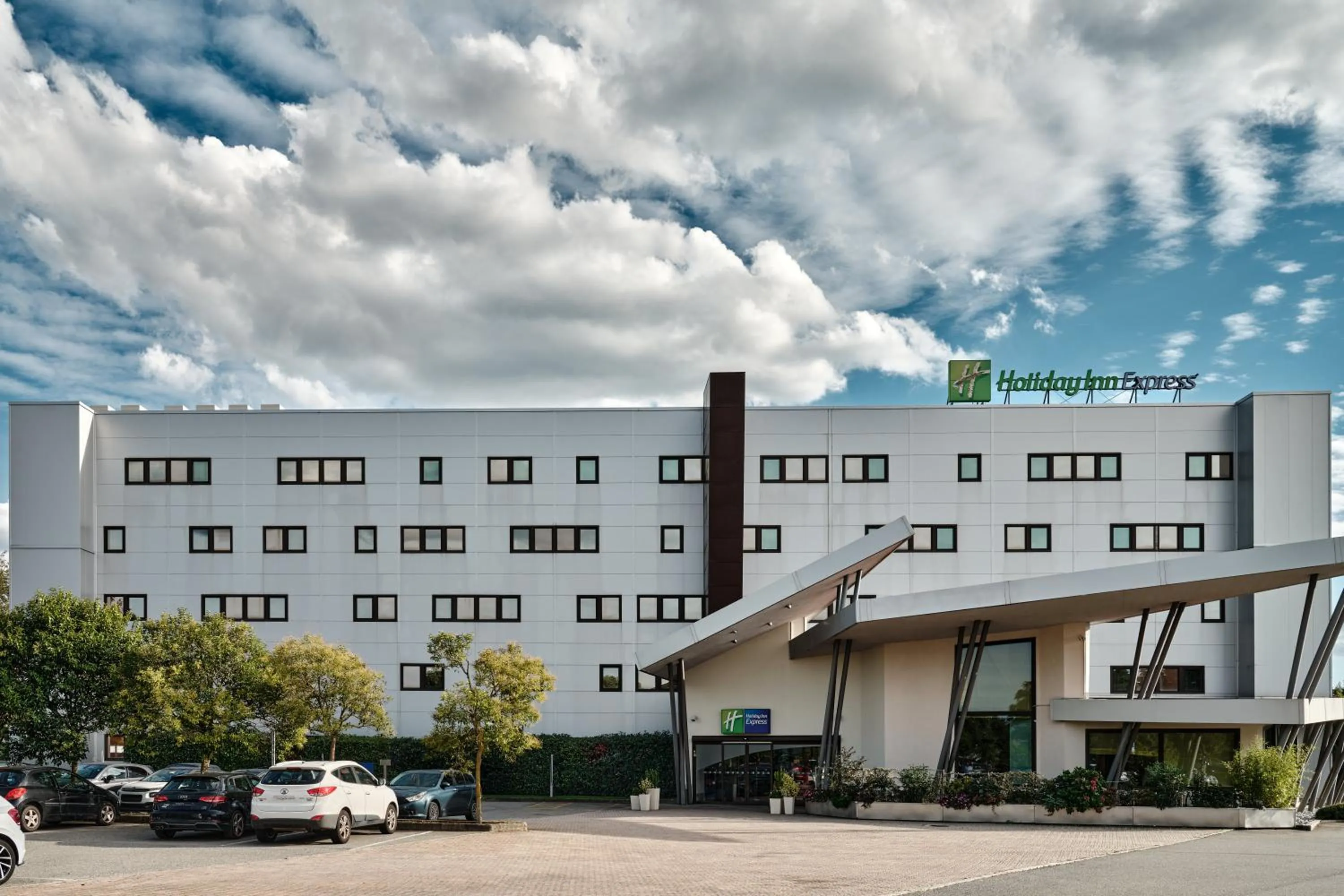 Property building in Holiday Inn Express Milan-Malpensa Airport by IHG