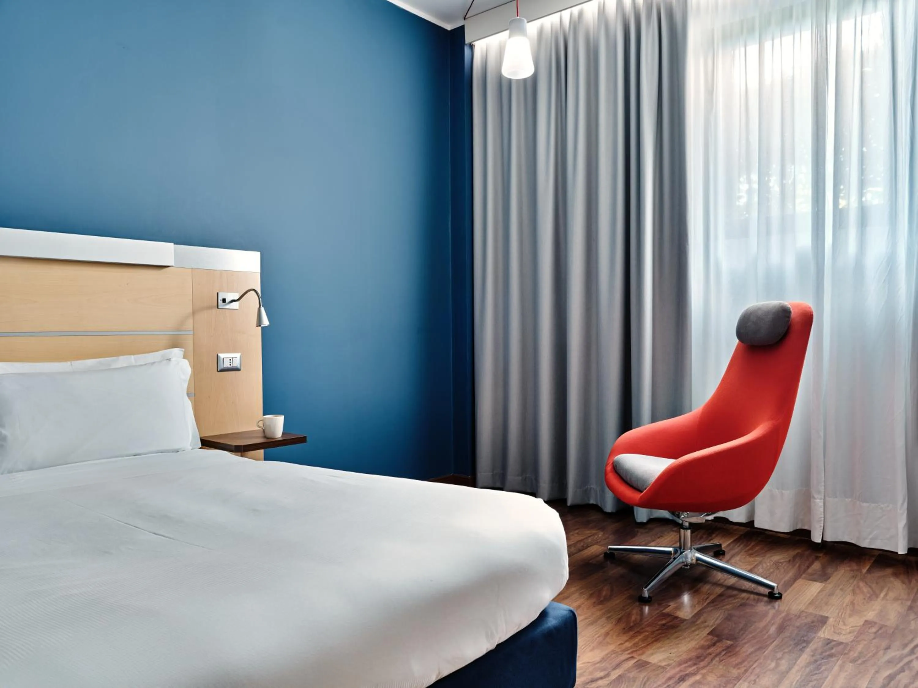Bedroom, Bed in Holiday Inn Express Milan-Malpensa Airport by IHG