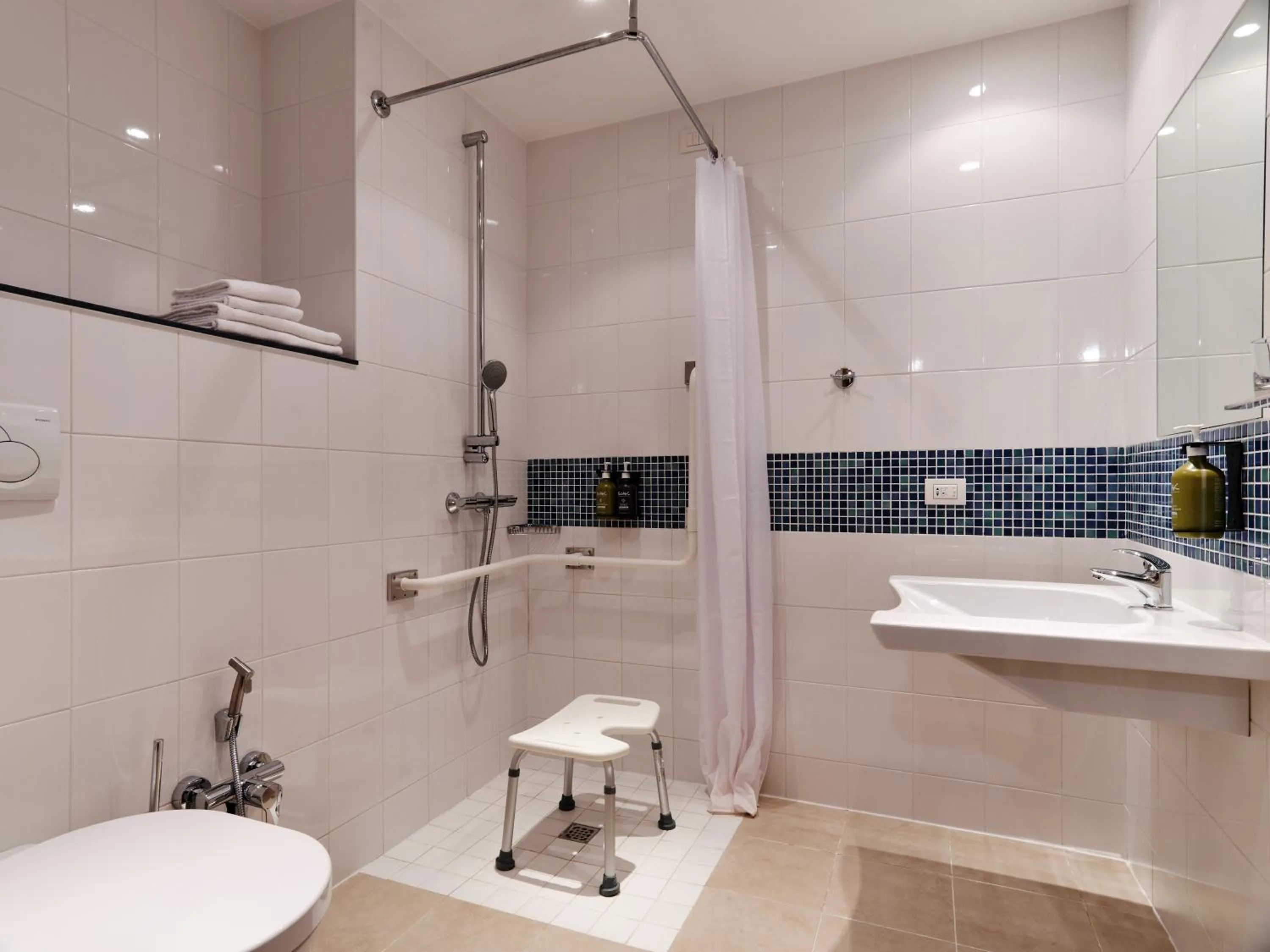 Bathroom in Holiday Inn Express Milan-Malpensa Airport by IHG