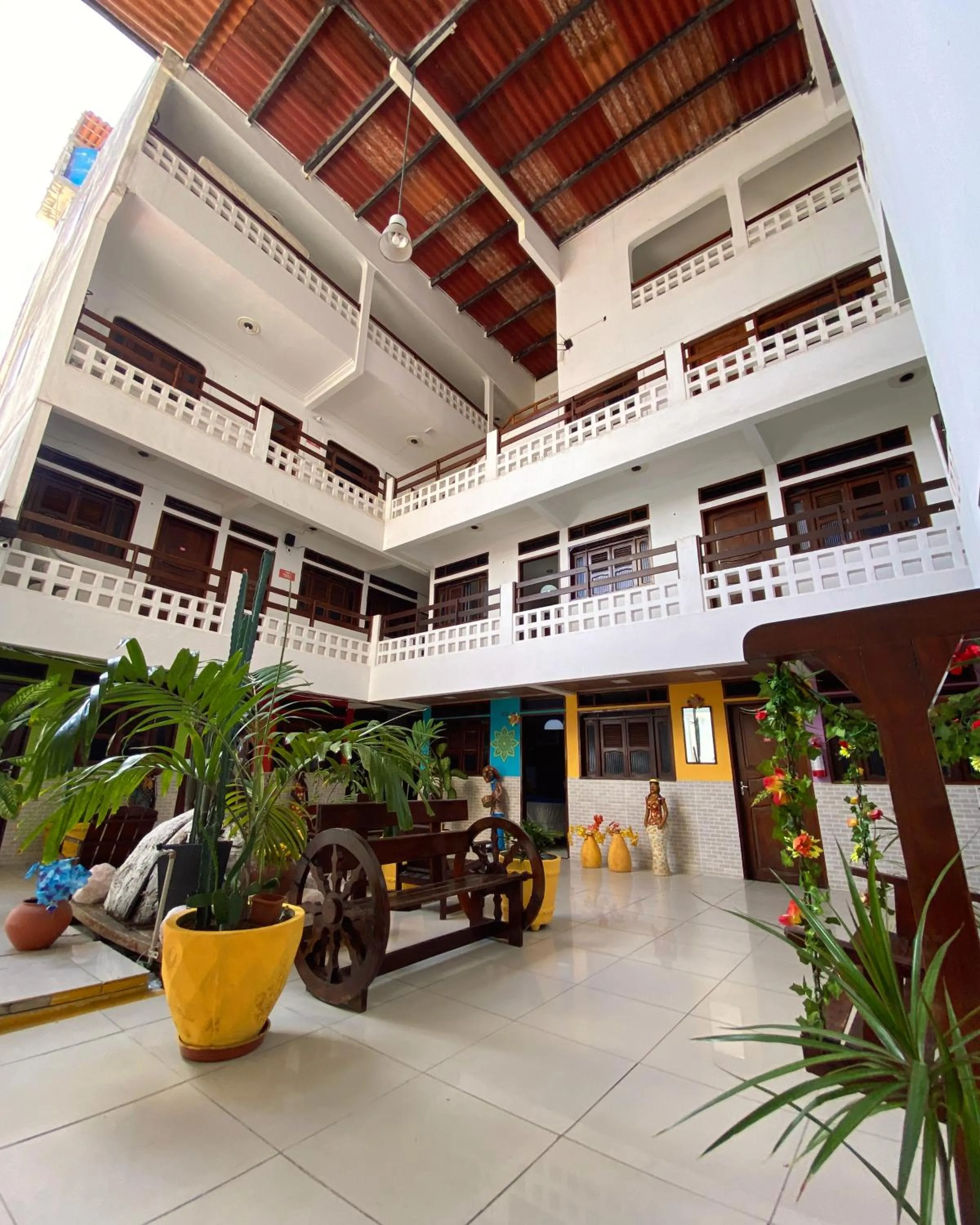 Property building in Hotel 5 Sóis