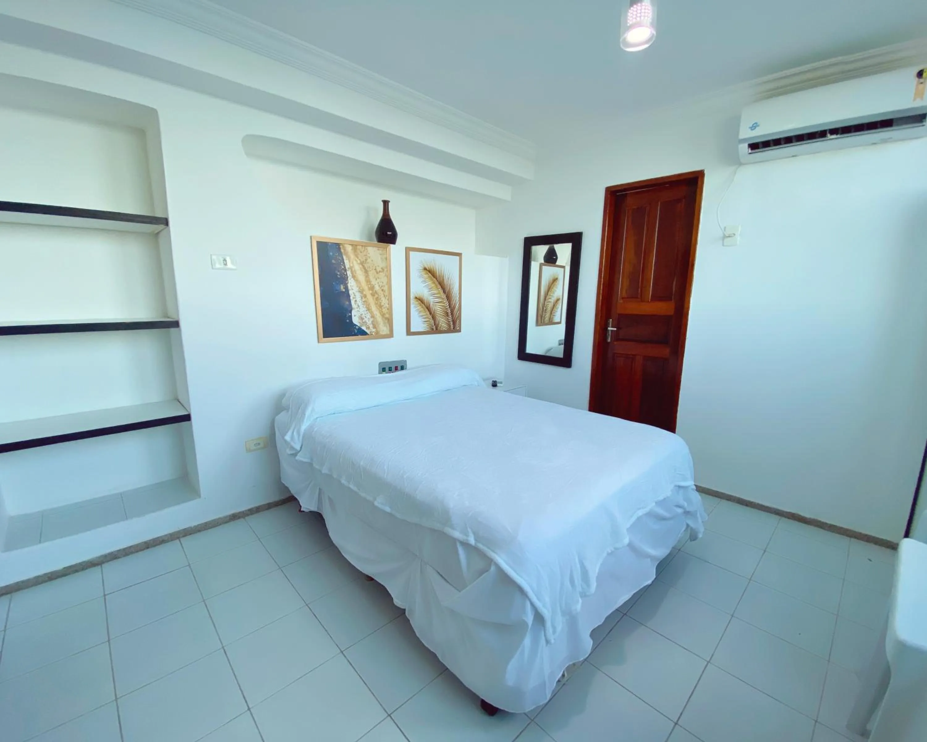 Photo of the whole room, Bed in Hotel 5 Sóis