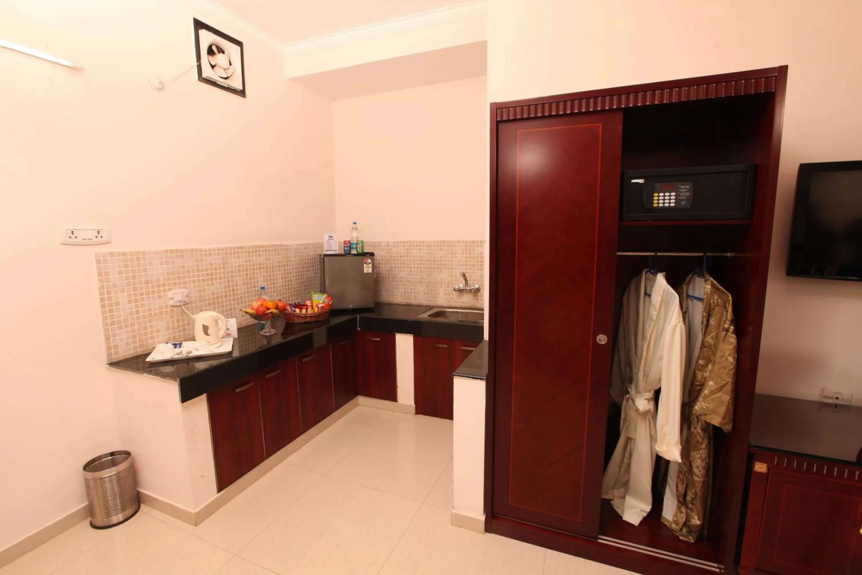 Coffee/tea facilities in Hotel Kridha Residency - Opposite Prem Mandir Vrindavan