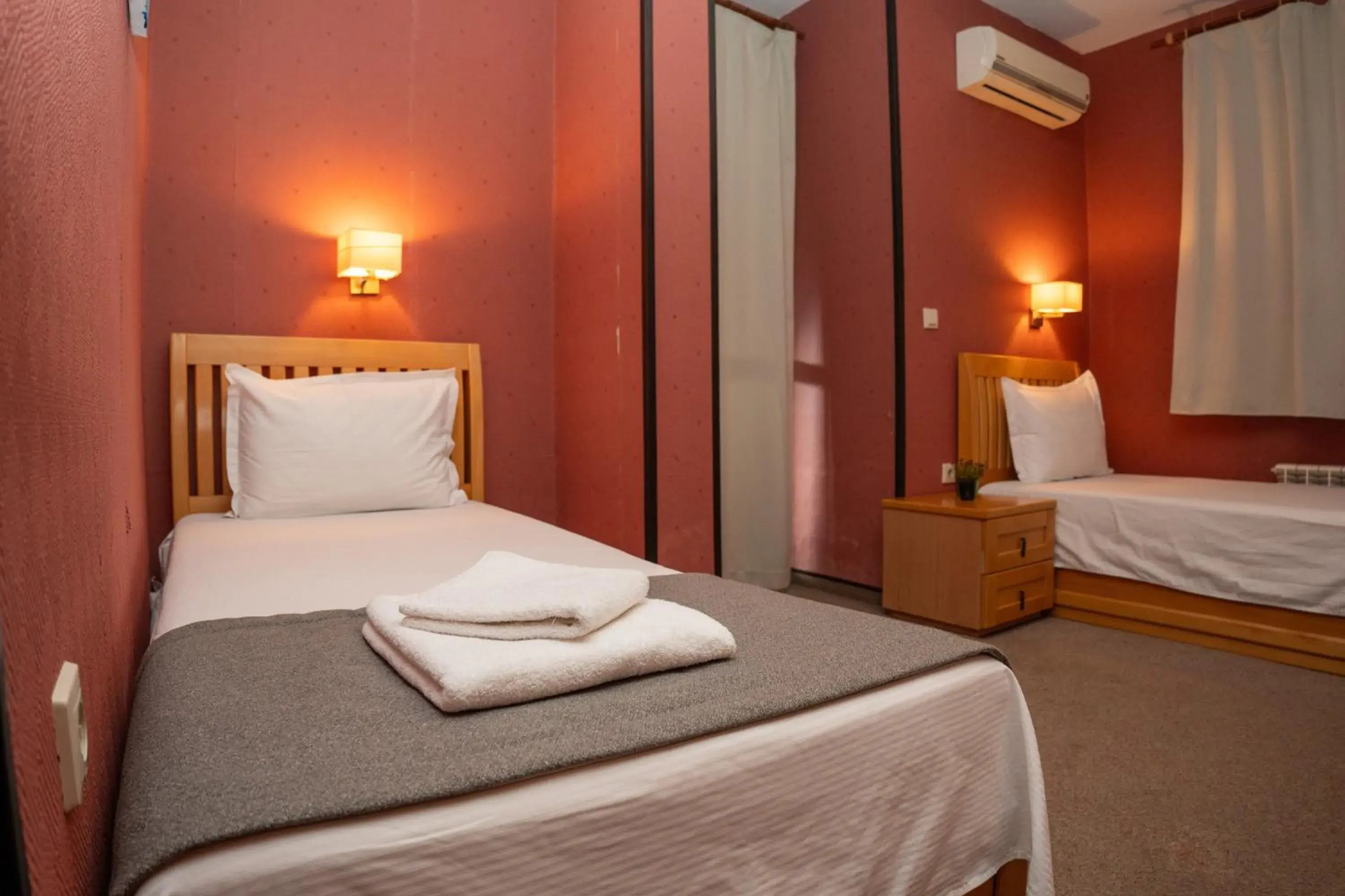 Deluxe Twin Room in Hotel DEMETRA Deluxe Twin Room in Hotel DEMETRA