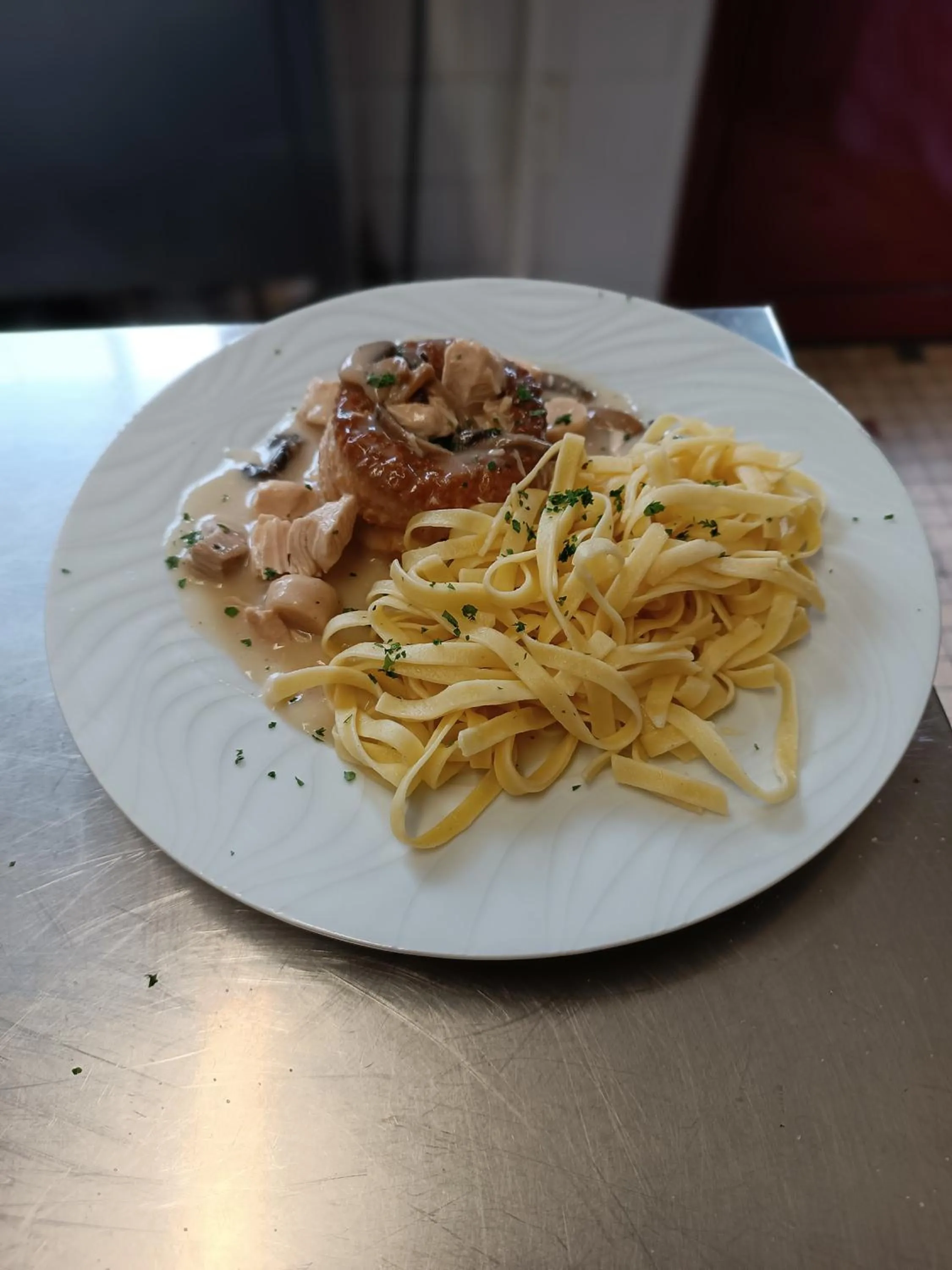 Food in Hôtel Le Pommeil