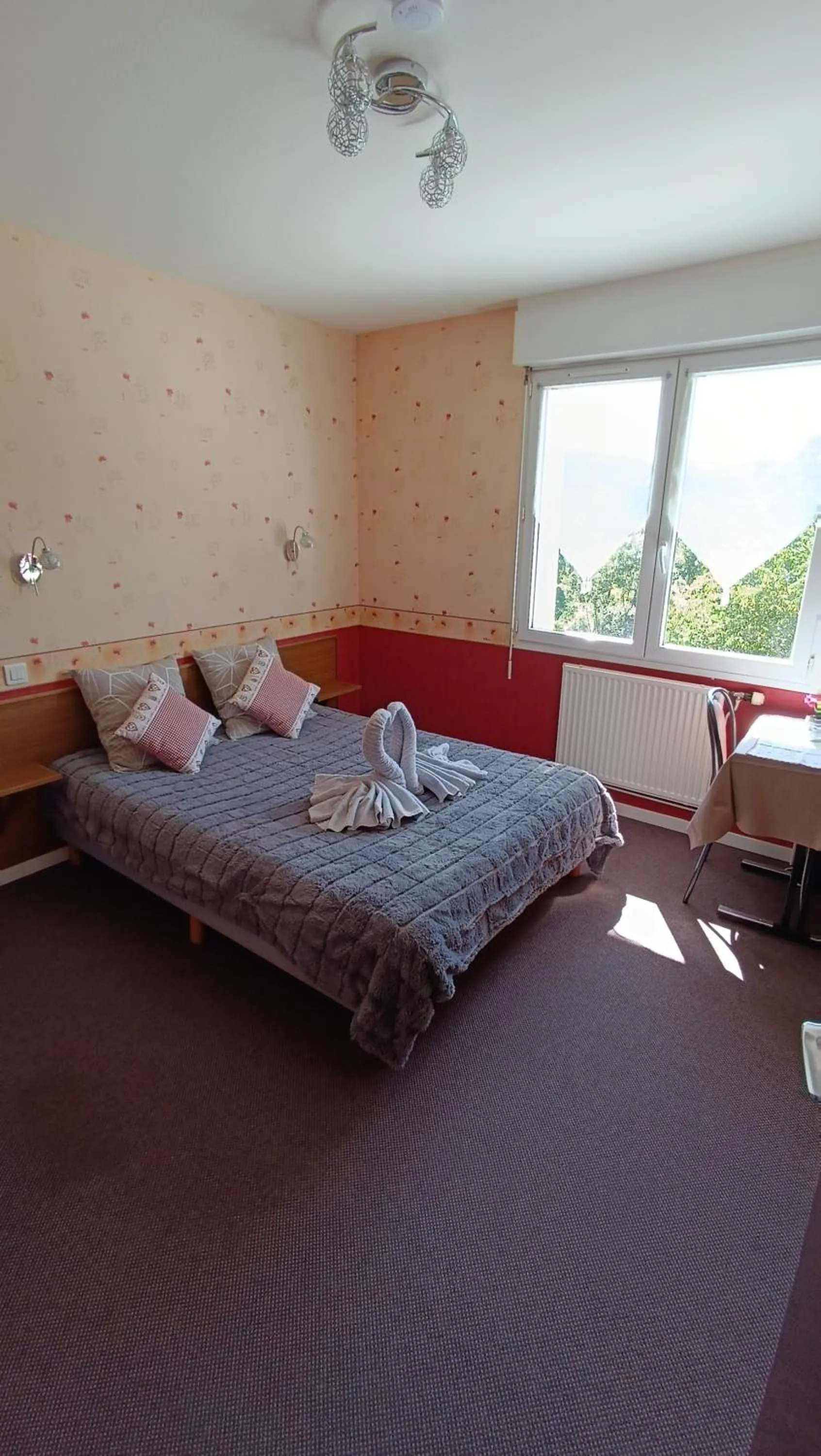 Photo of the whole room, Bed in Hôtel Le Pommeil