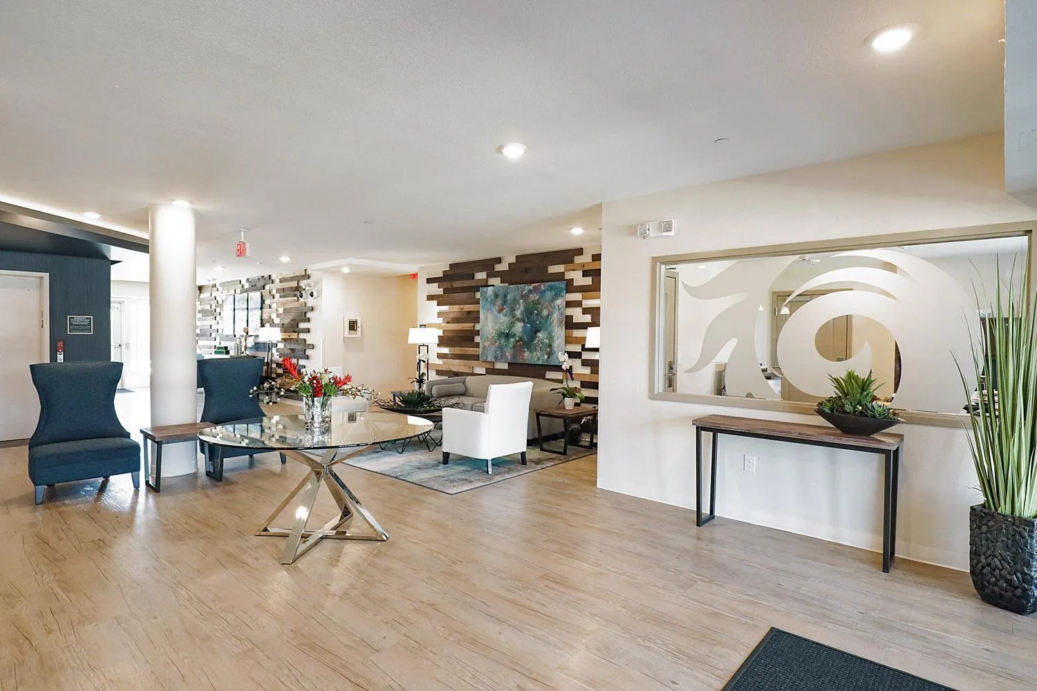 Lobby or reception in Parks Residential-Richardson