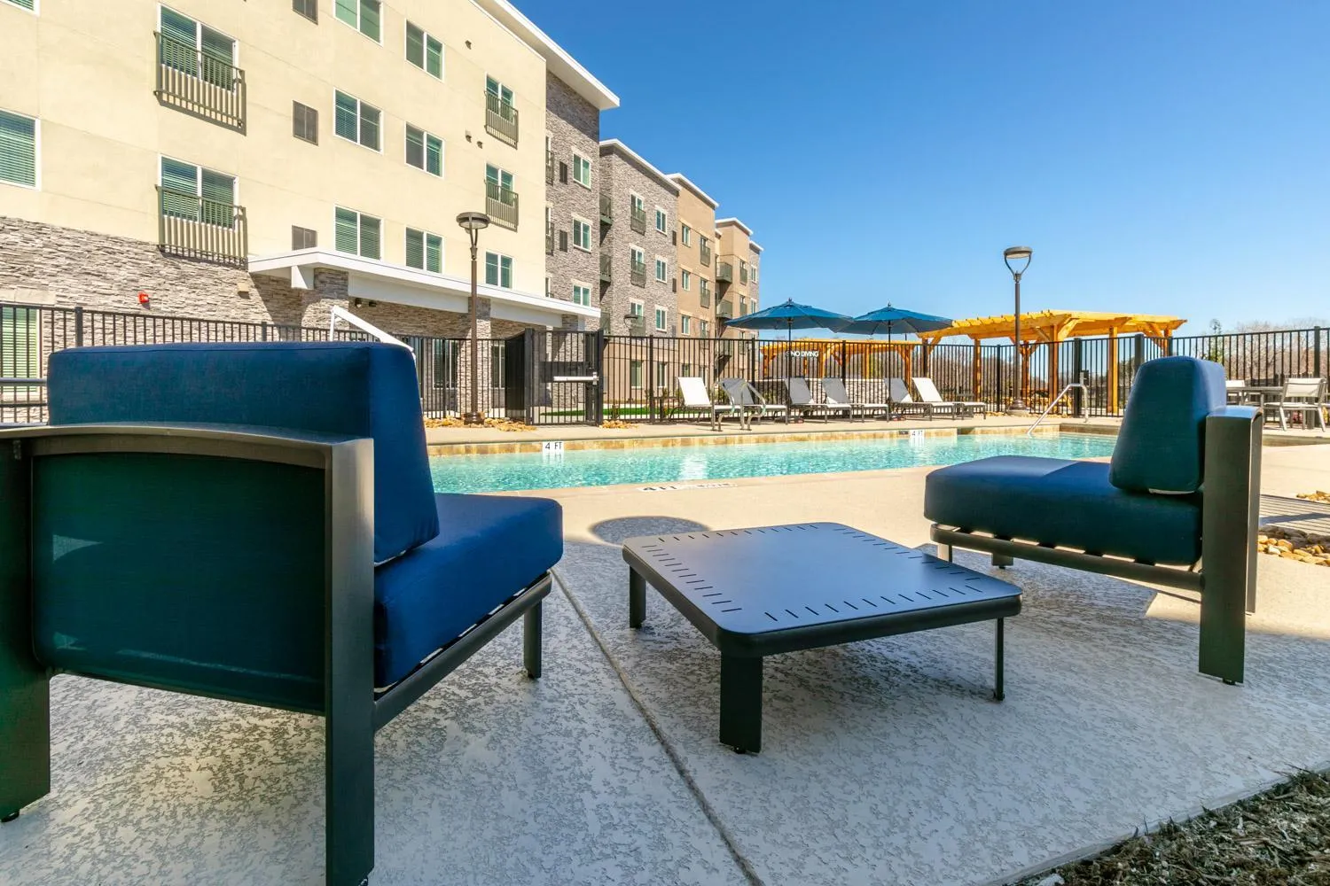 Property building in Parks Residential-Richardson