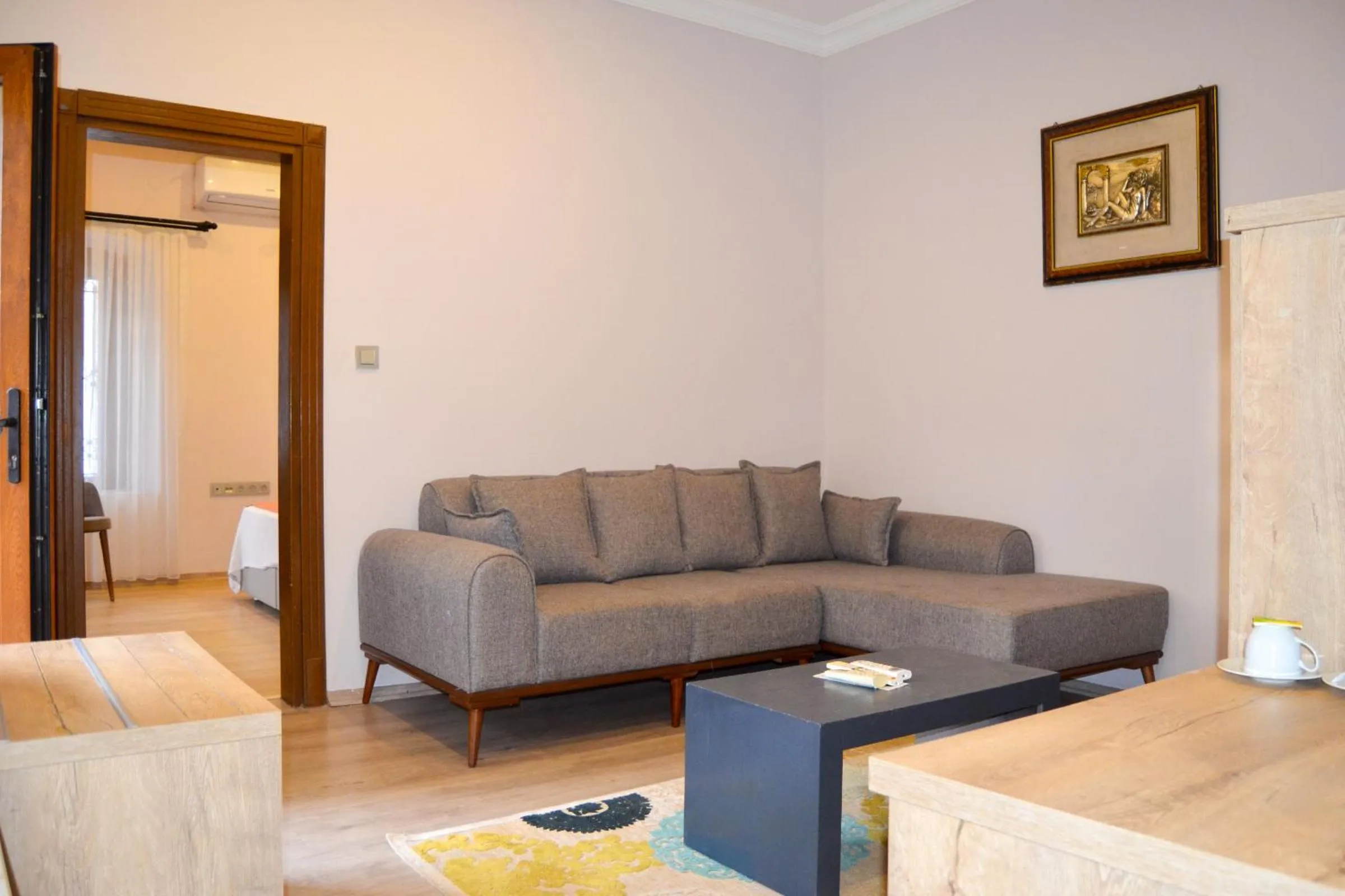 Living room in Akkan Hotel