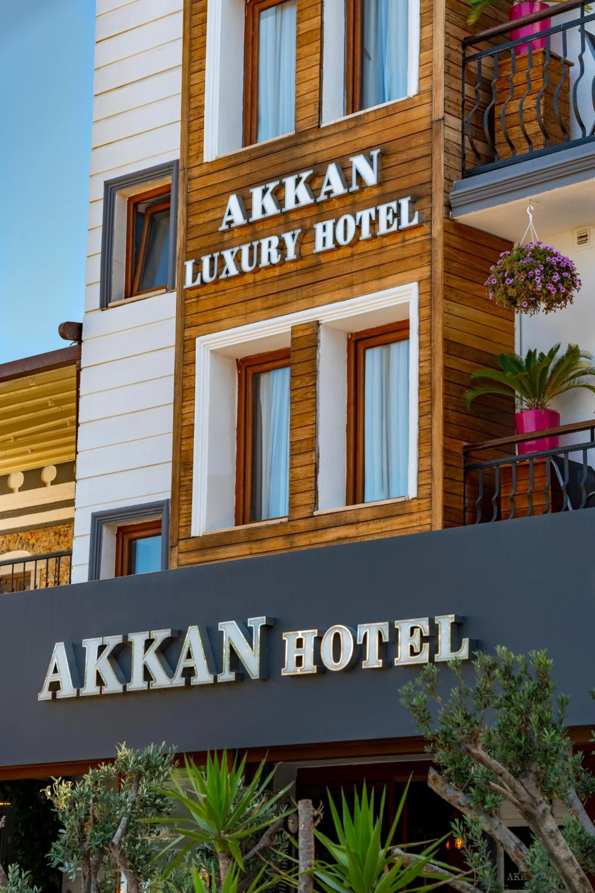 Property building in Akkan Hotel