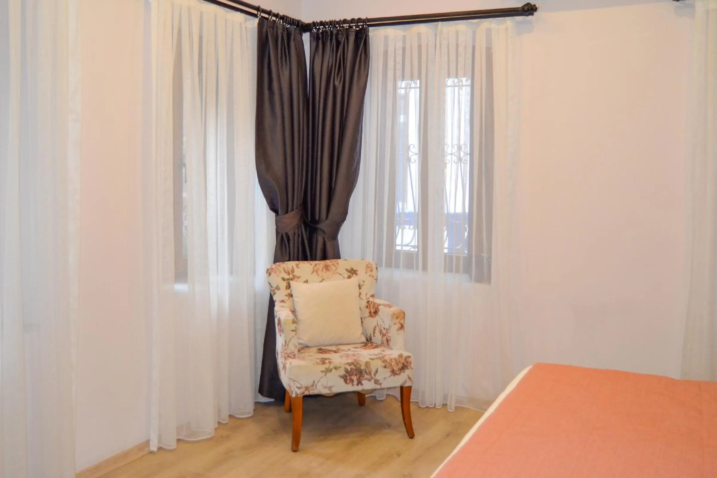 Bedroom, Bed in Akkan Hotel