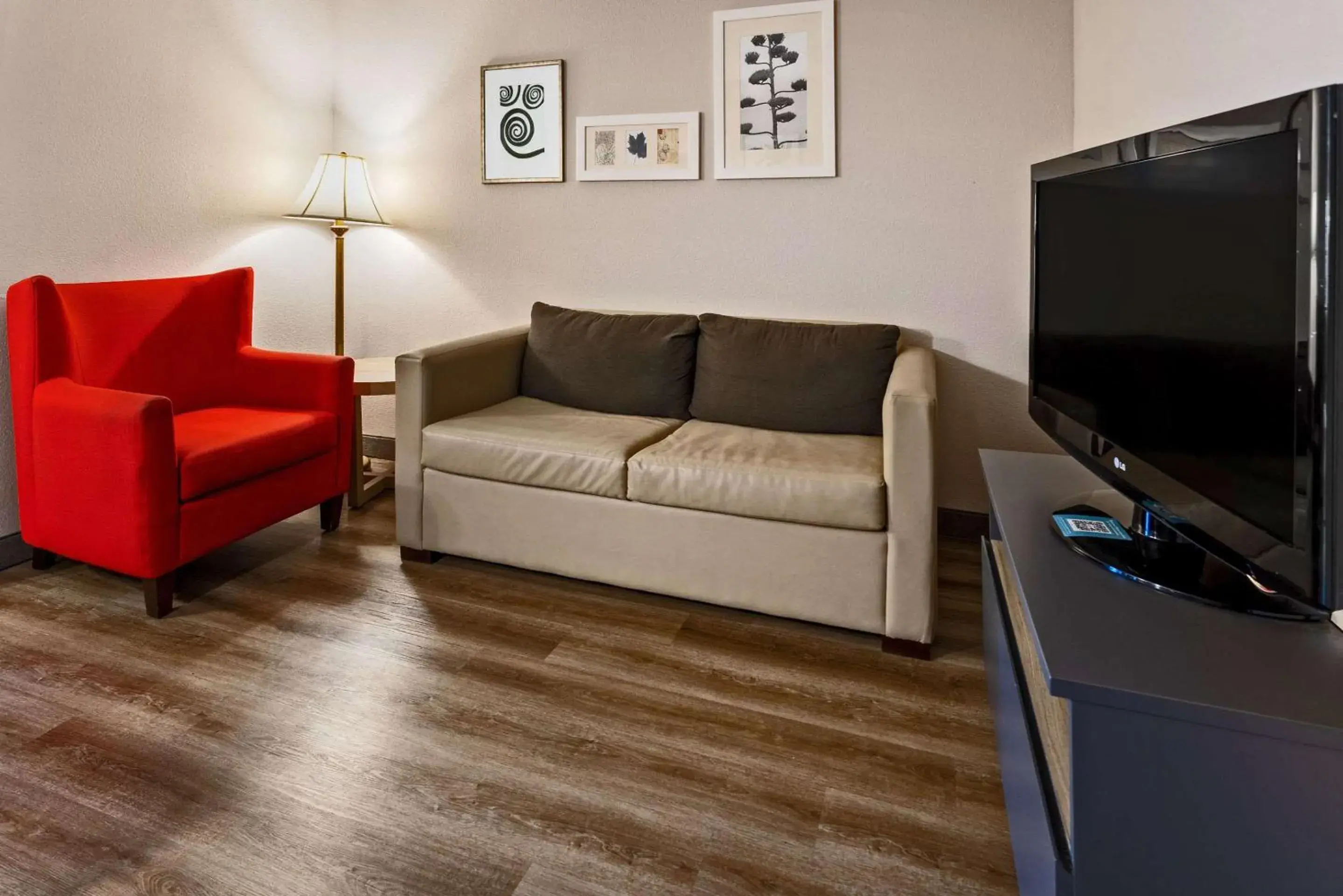 Bedroom in Country Inn & Suites by Radisson, Salisbury, MD Bedroom in Country Inn & Suites by Radisson, Salisbury, MD