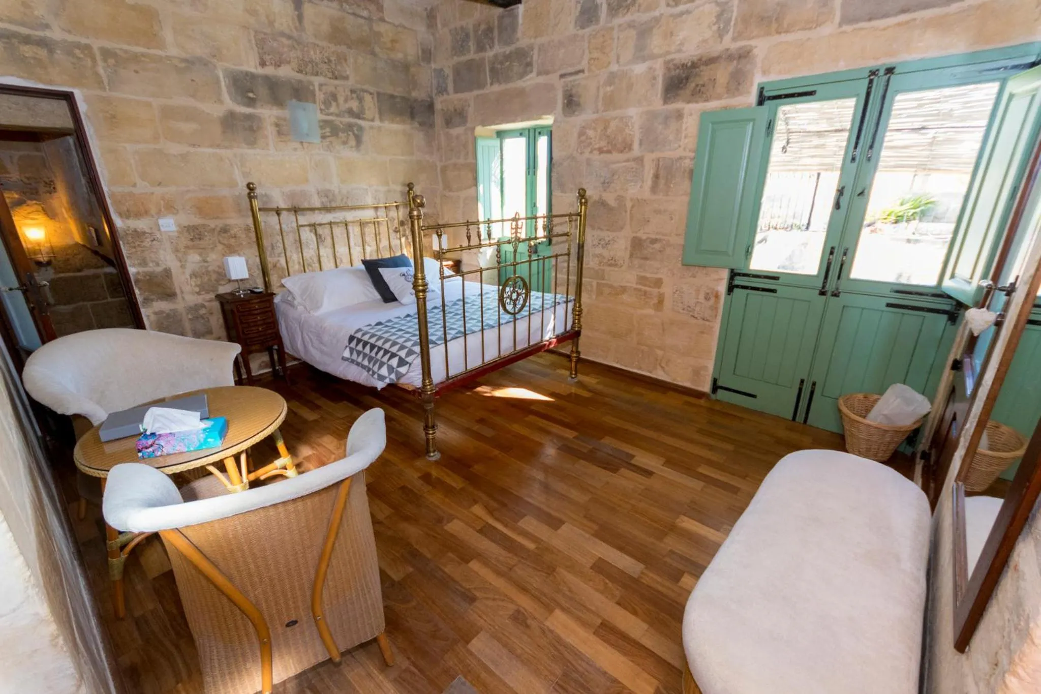 Bedroom, Bed in The Burrow Guest House