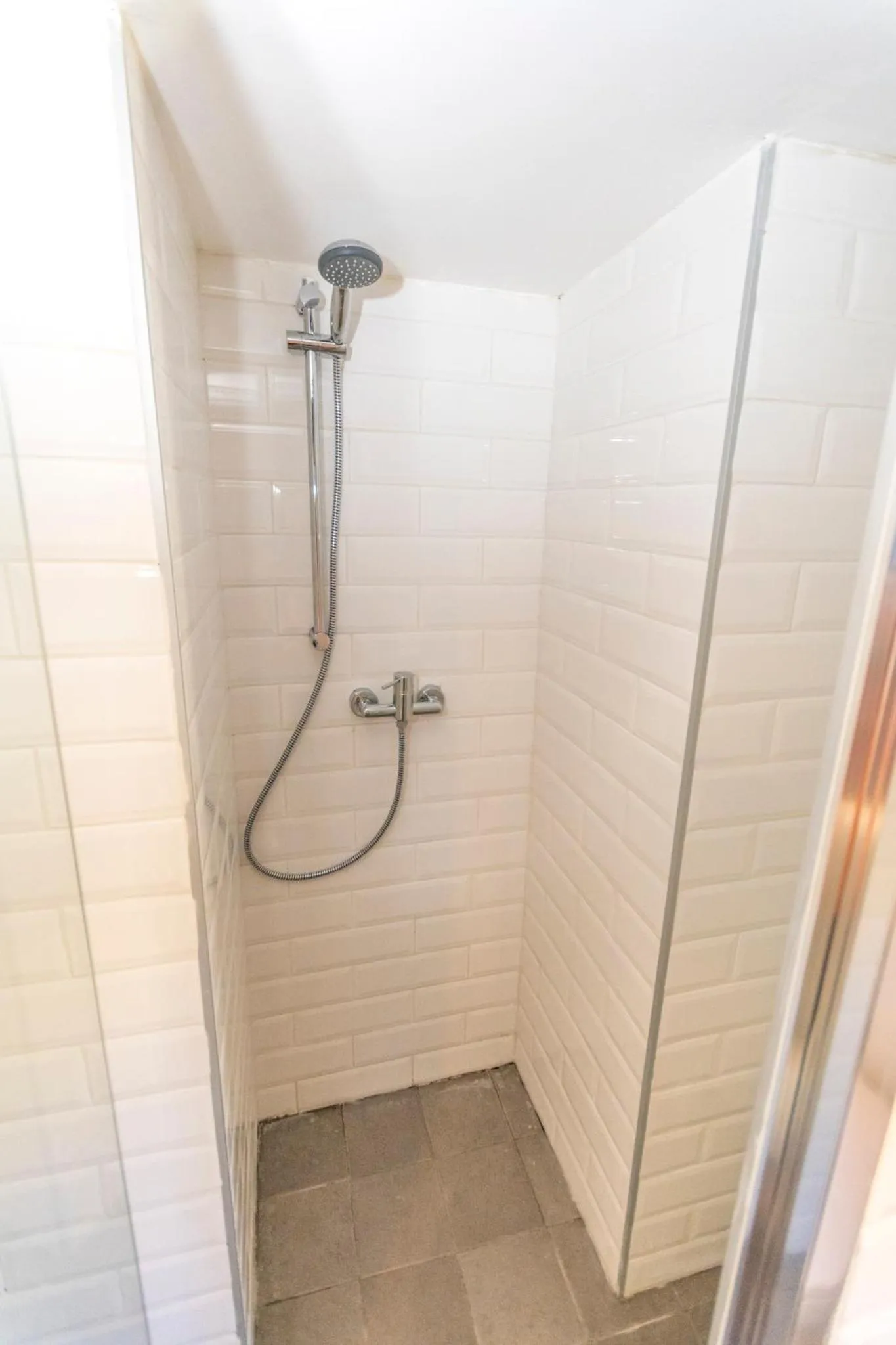 Bathroom in The Burrow Guest House