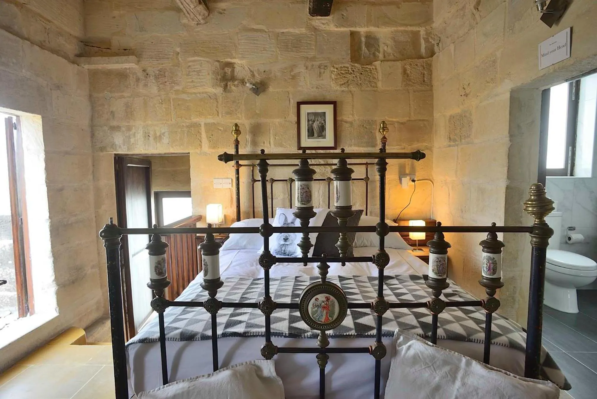 Bedroom, Bed in The Burrow Guest House
