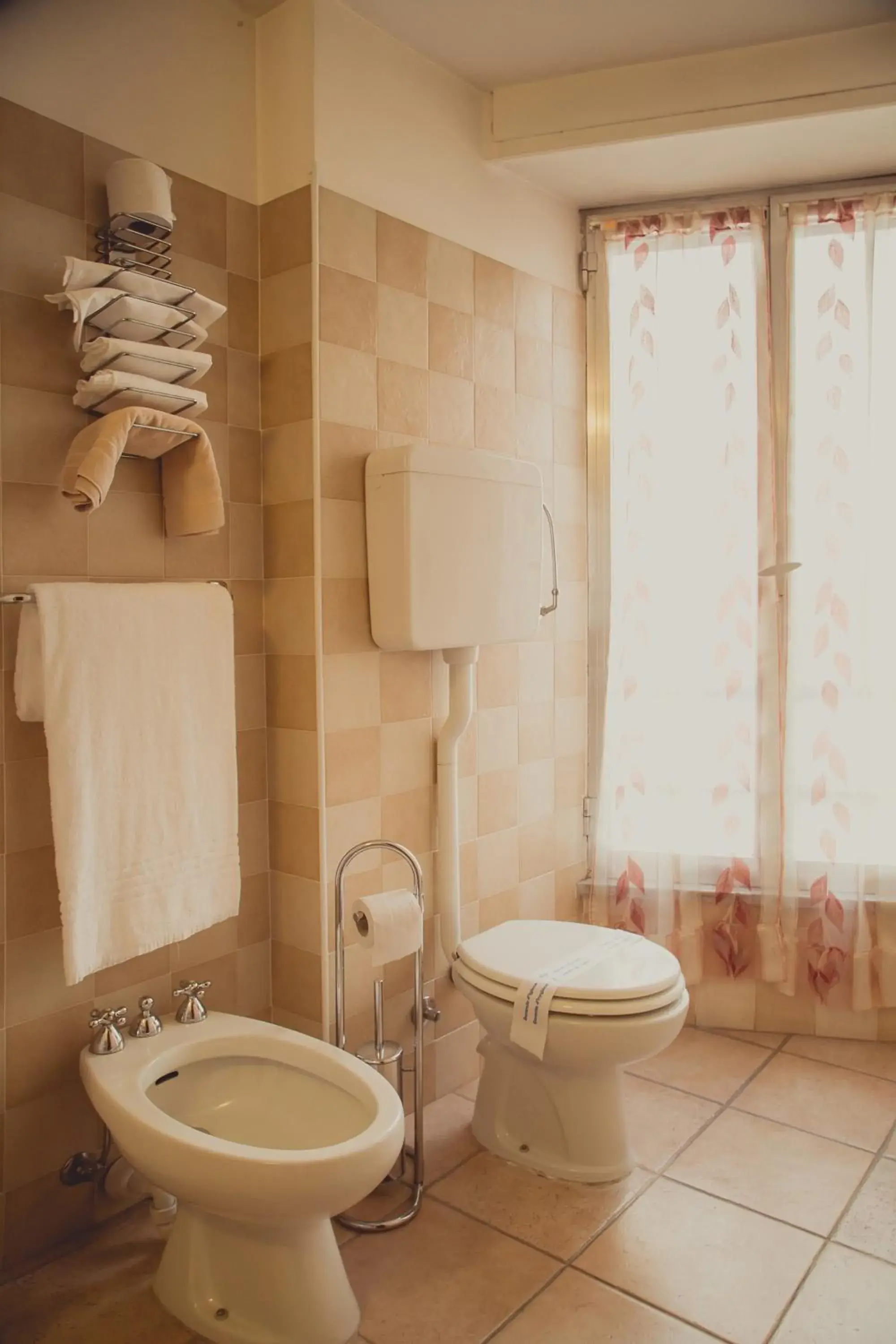 Bathroom in Hotel Rainero