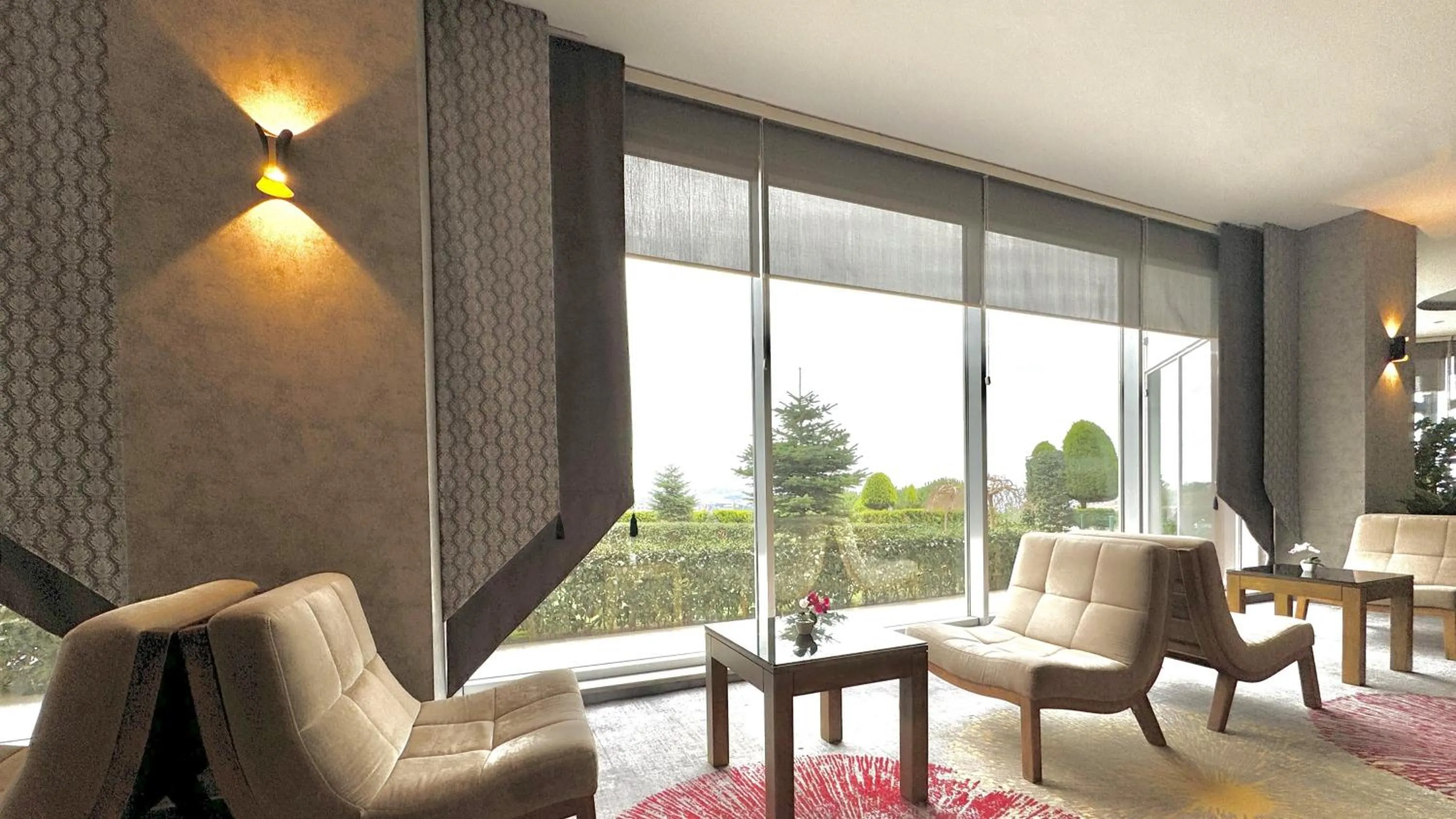 Lobby or reception in Ramada by Wyndham Tekirdağ