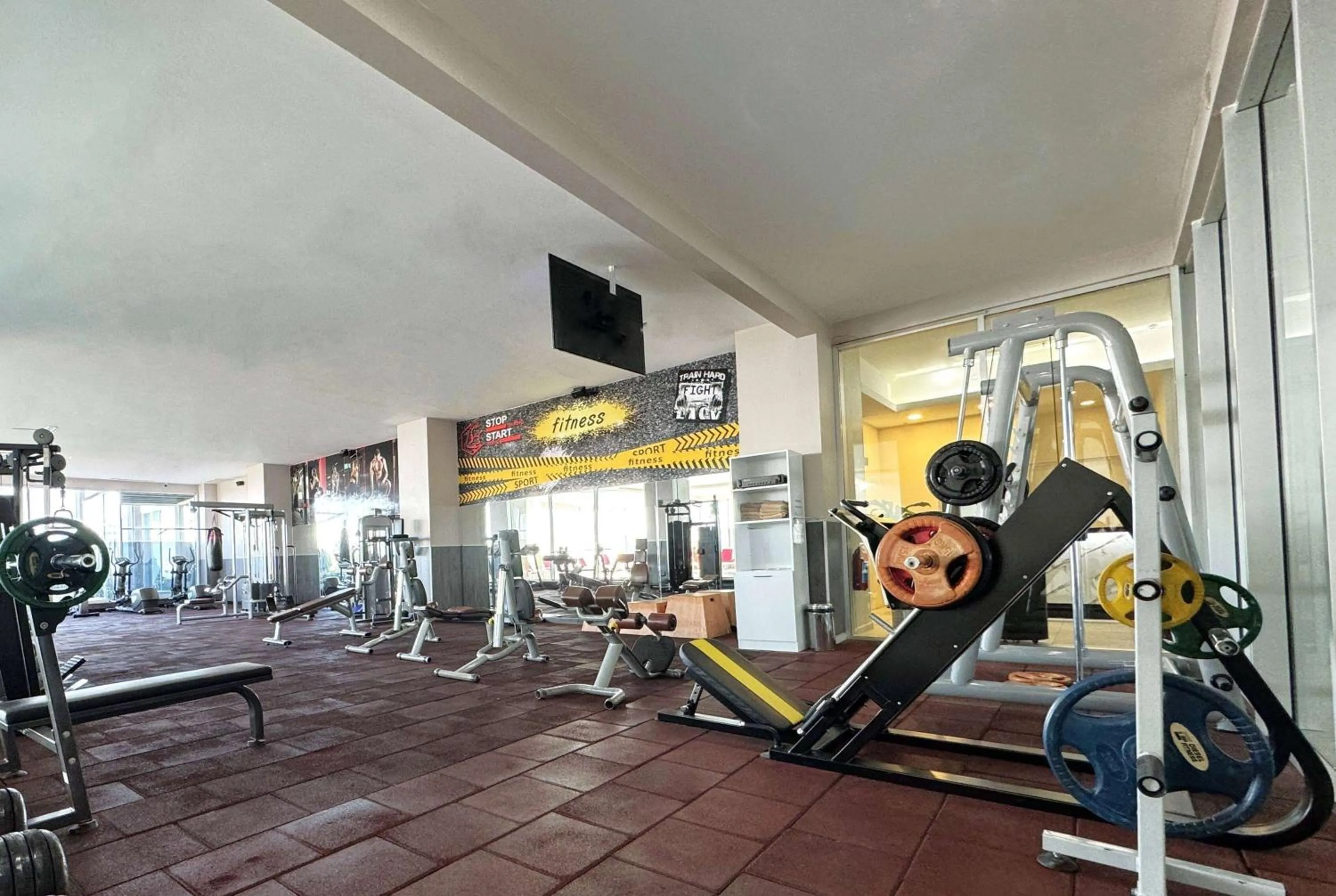 Fitness centre/facilities in Ramada by Wyndham Tekirdağ