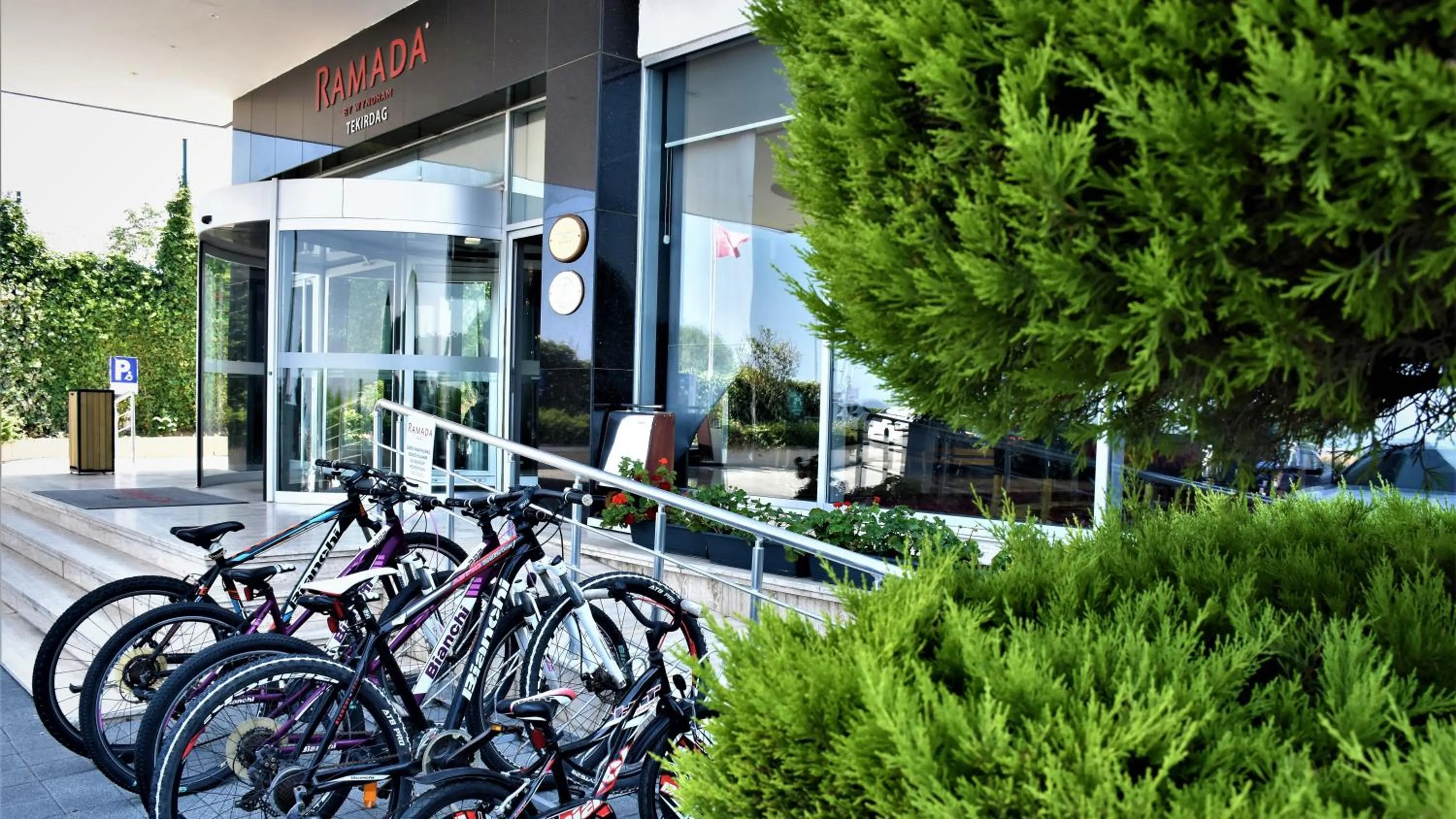 Entertainment in Ramada by Wyndham Tekirdağ