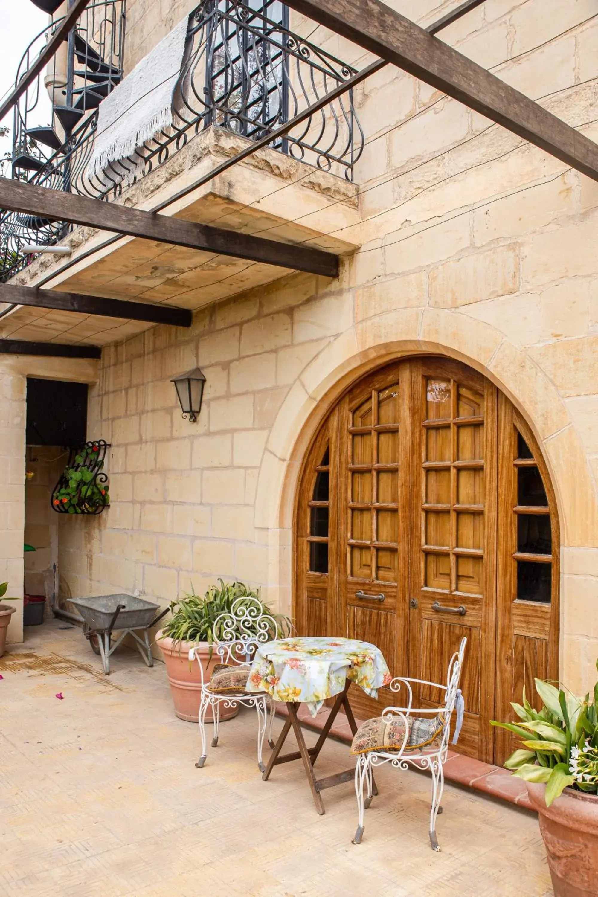 Property building in Ta' Bertu Host Family Bed & Breakfast Property building in Ta' Bertu Host Family Bed & Breakfast