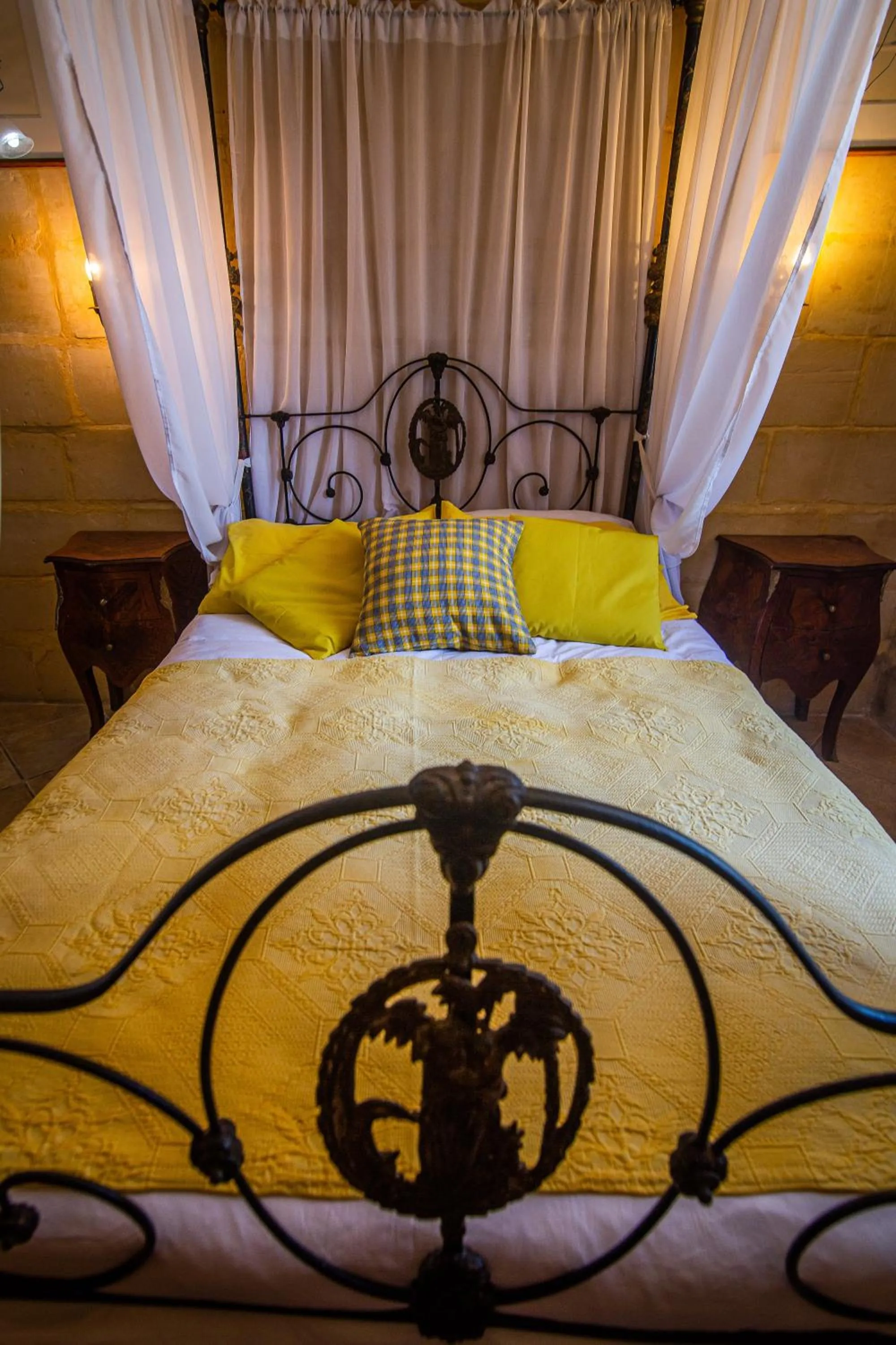 Bedroom, Bed in Ta' Bertu Host Family Bed & Breakfast