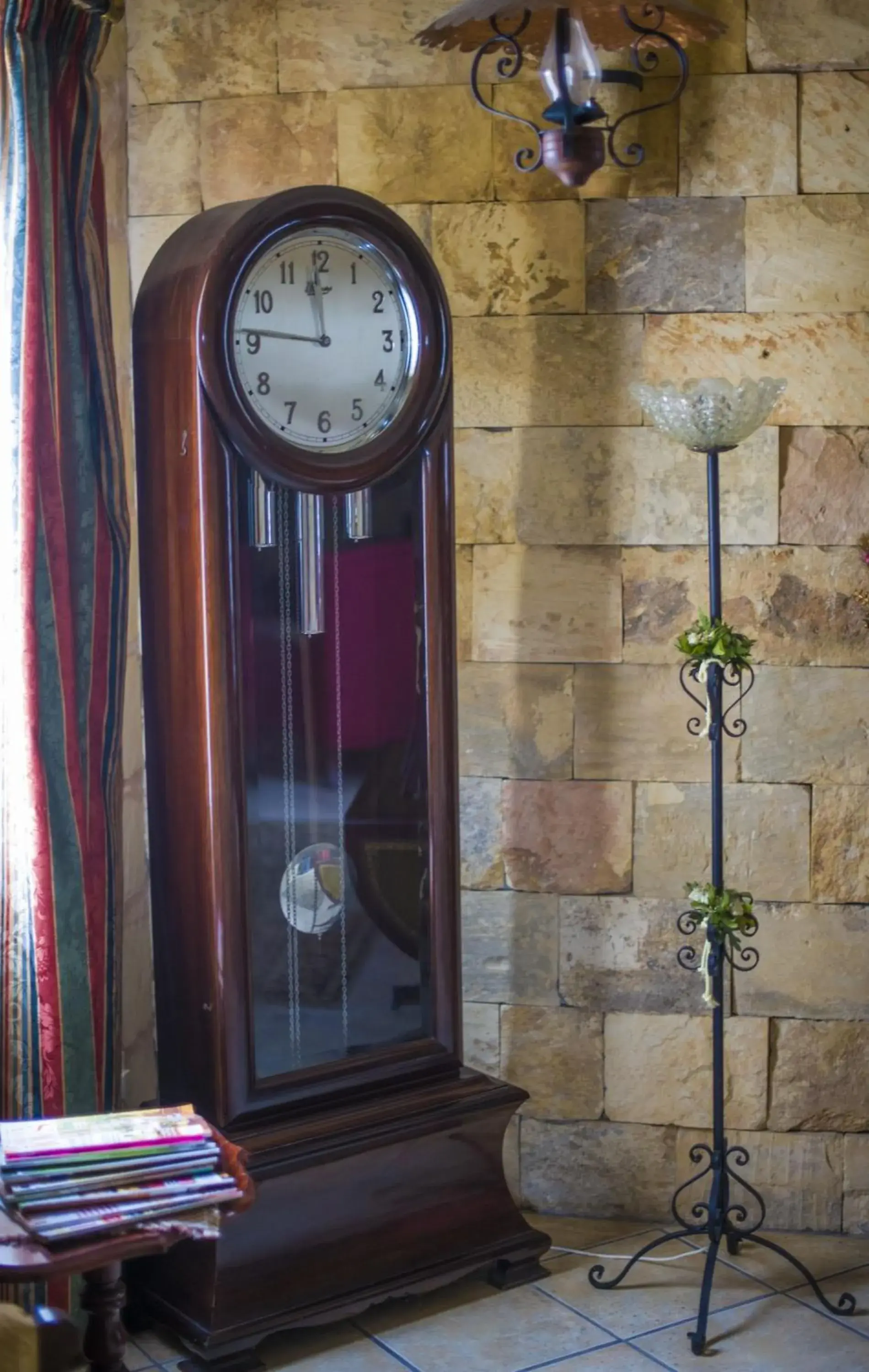 Decorative detail in Ta' Bertu Host Family Bed & Breakfast Decorative detail in Ta' Bertu Host Family Bed & Breakfast