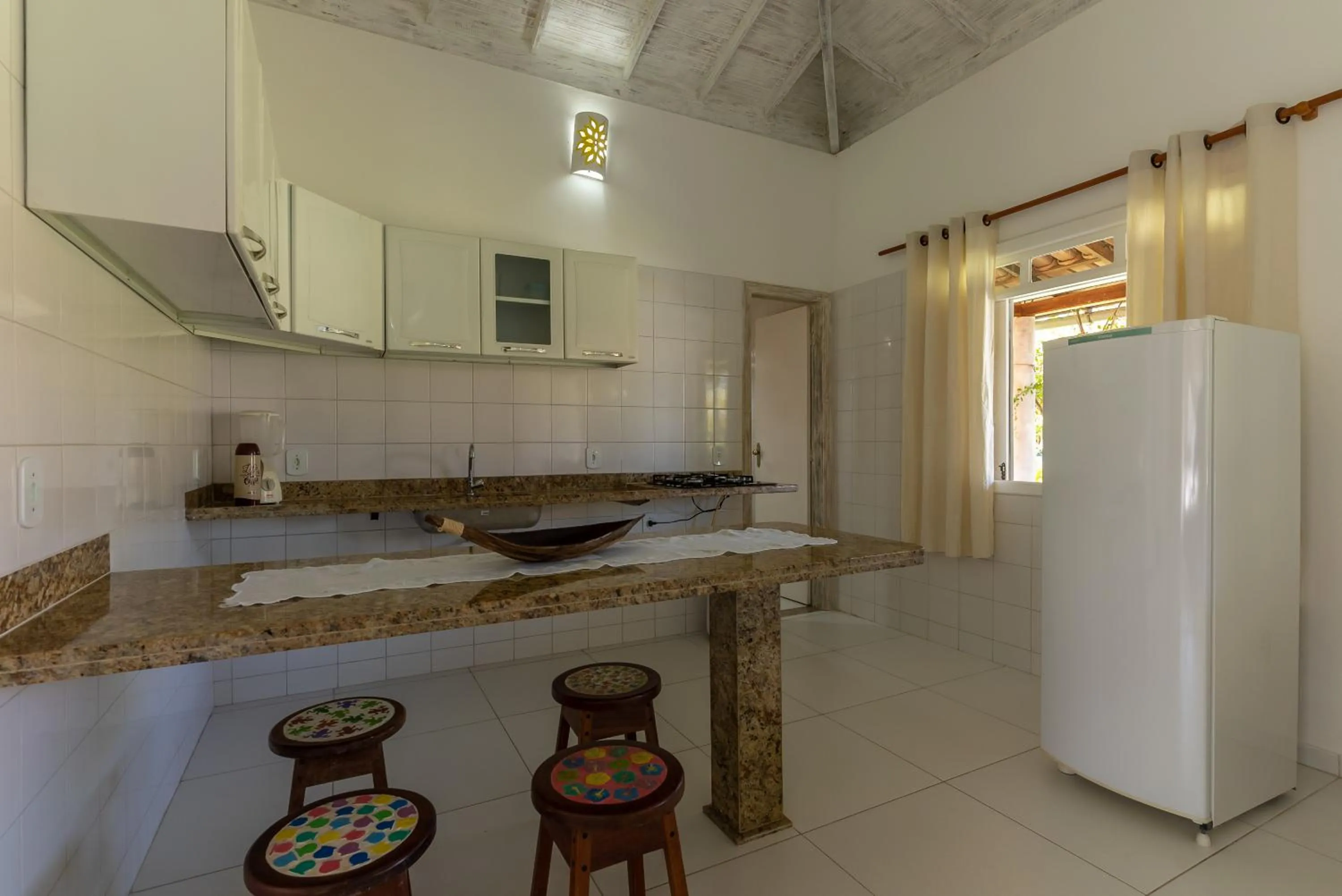 Kitchen or kitchenette in Pousada Recanto Trancoso