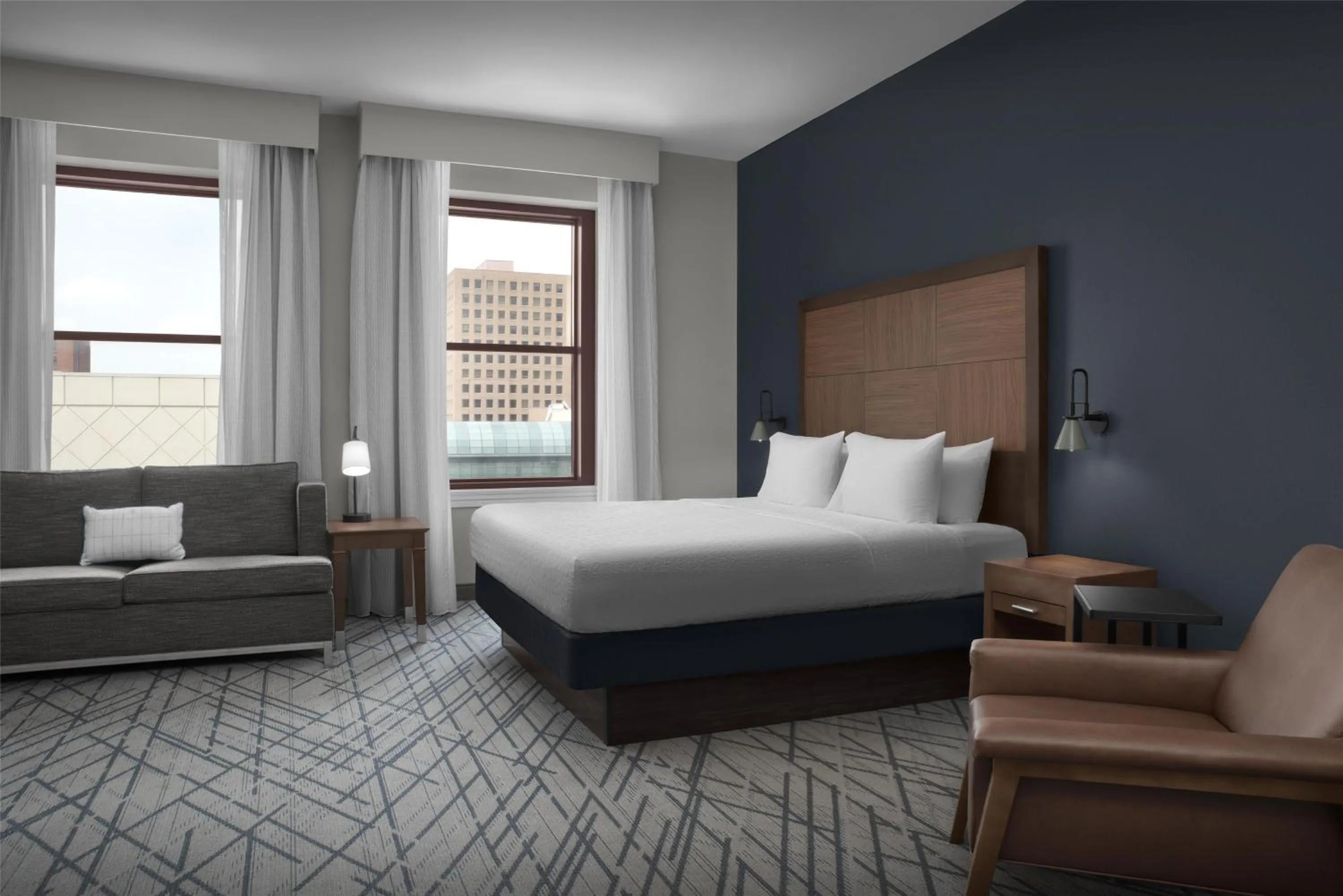 Living room, Bed in Hampton Inn Indianapolis Downtown Across from Circle Centre
