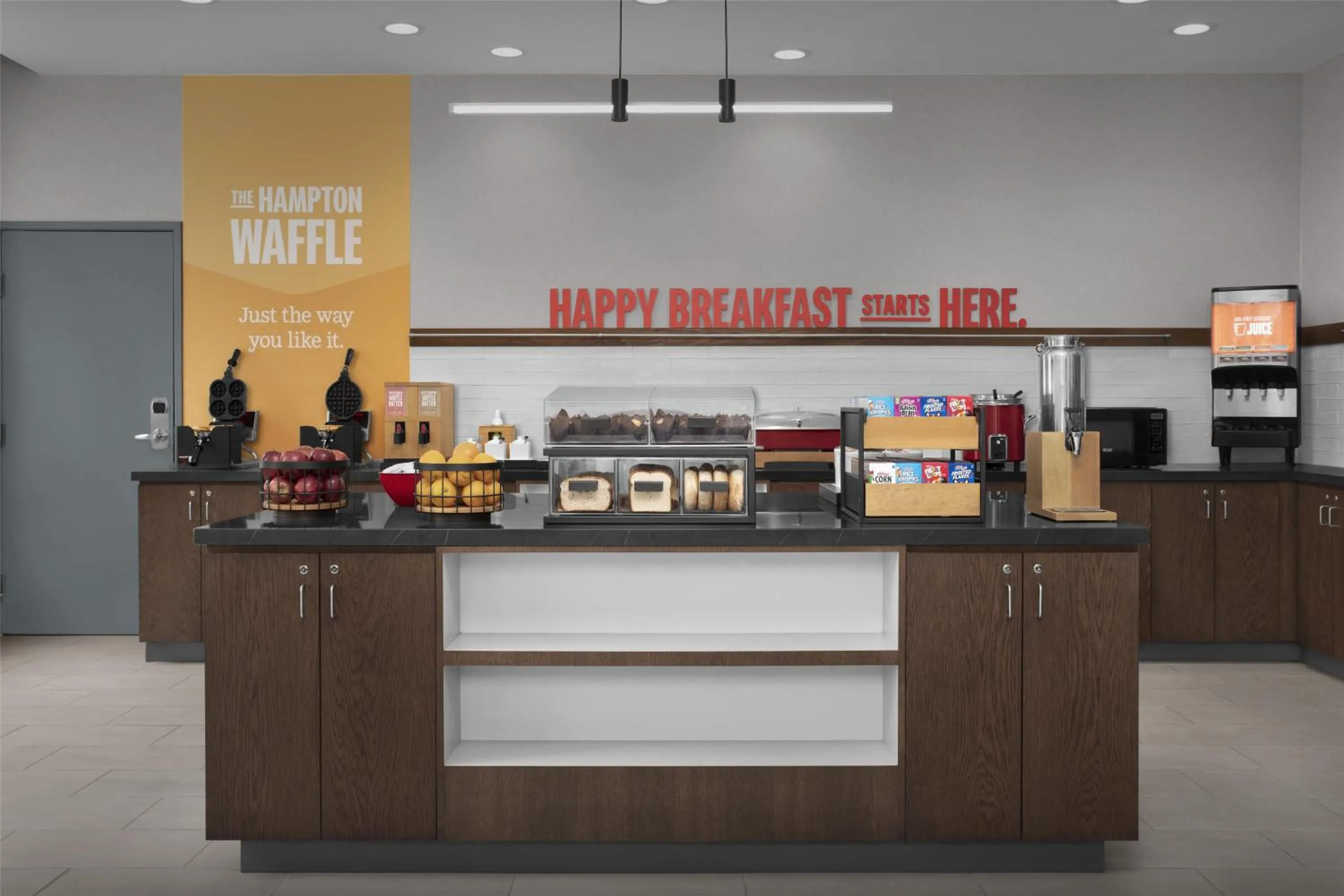 Breakfast in Hampton Inn Indianapolis Downtown Across from Circle Centre