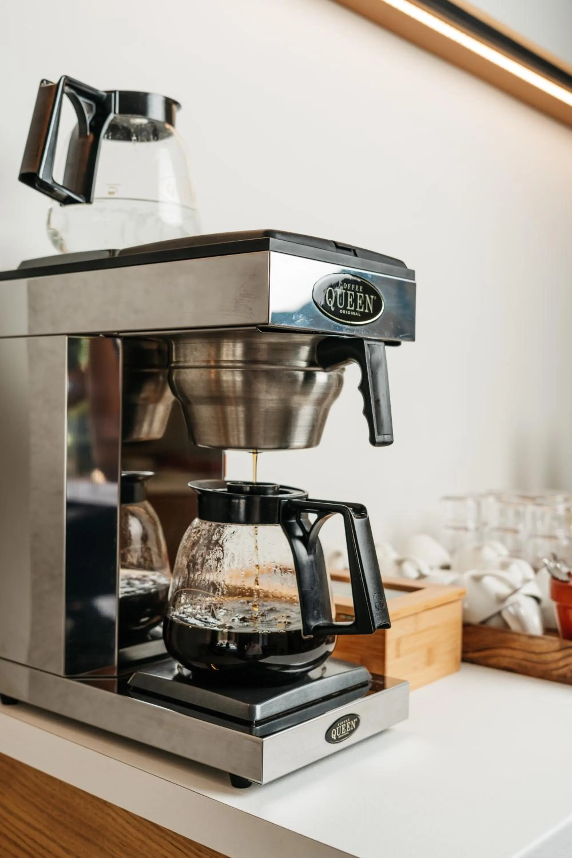 Breakfast in The City Hotel & Suites